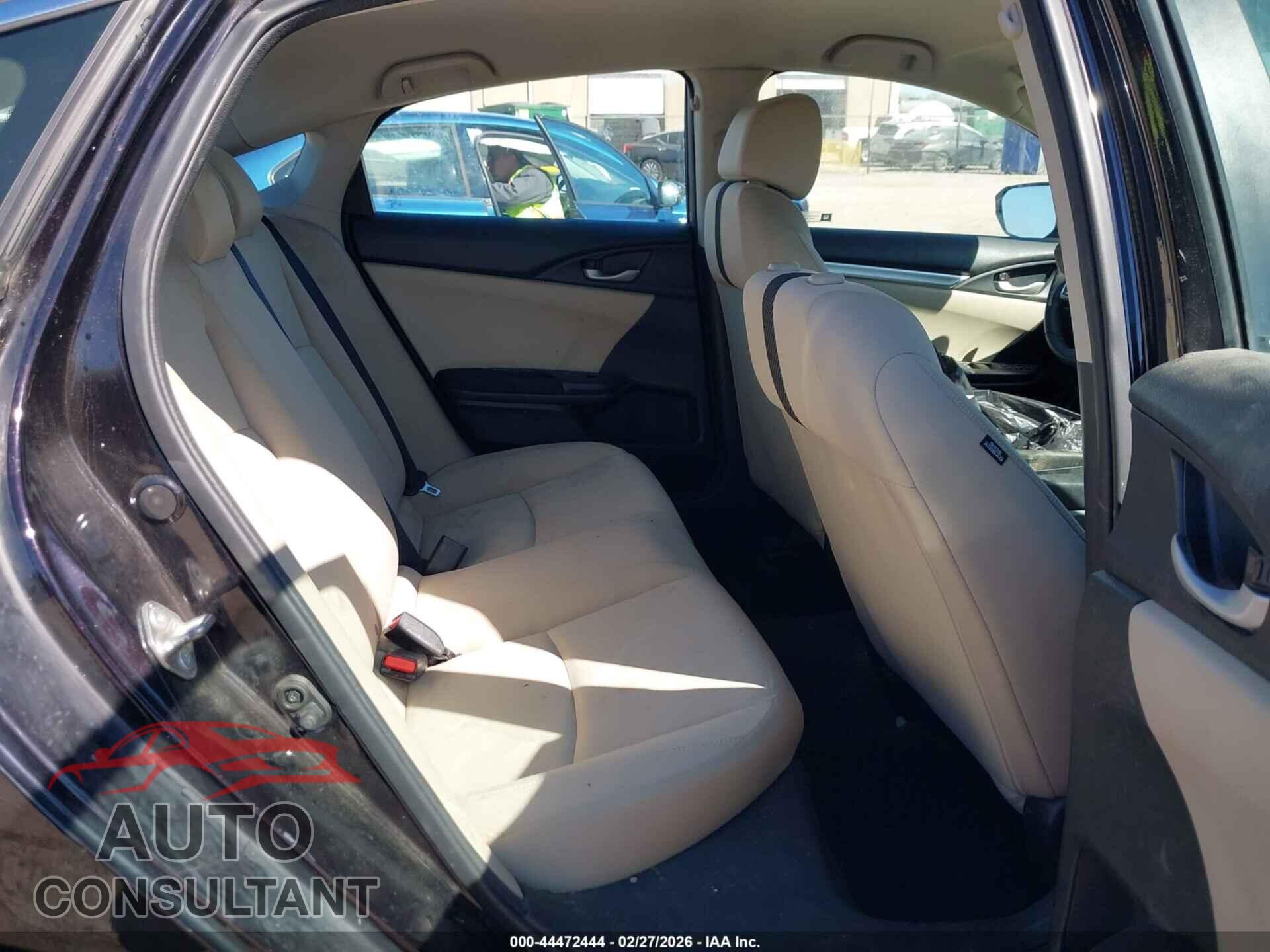 HONDA CIVIC 2017 - 2HGFC2F55HH570164