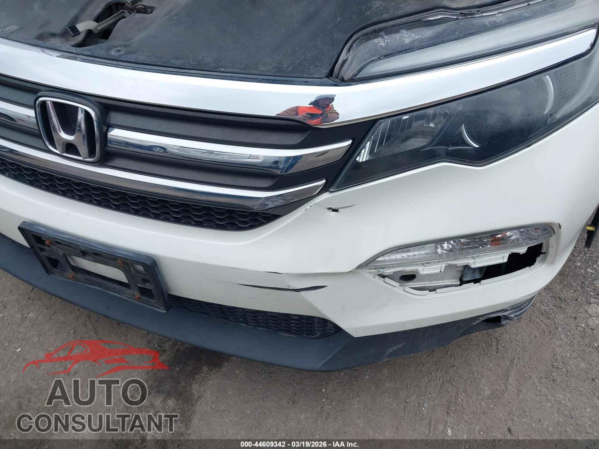 HONDA PILOT 2016 - 5FNYF6H16GB090588