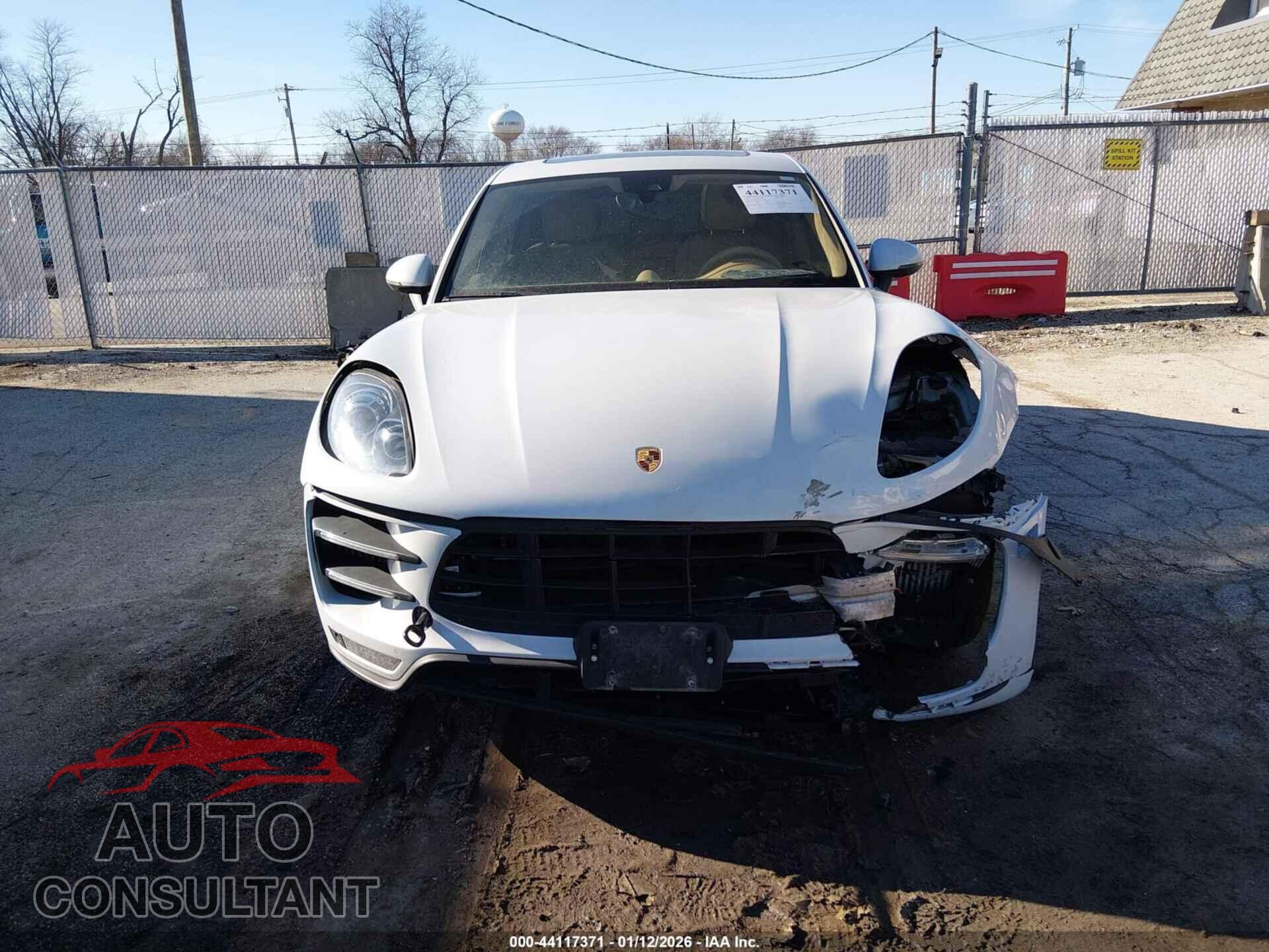 PORSCHE MACAN 2016 - WP1AF2A52GLB91288
