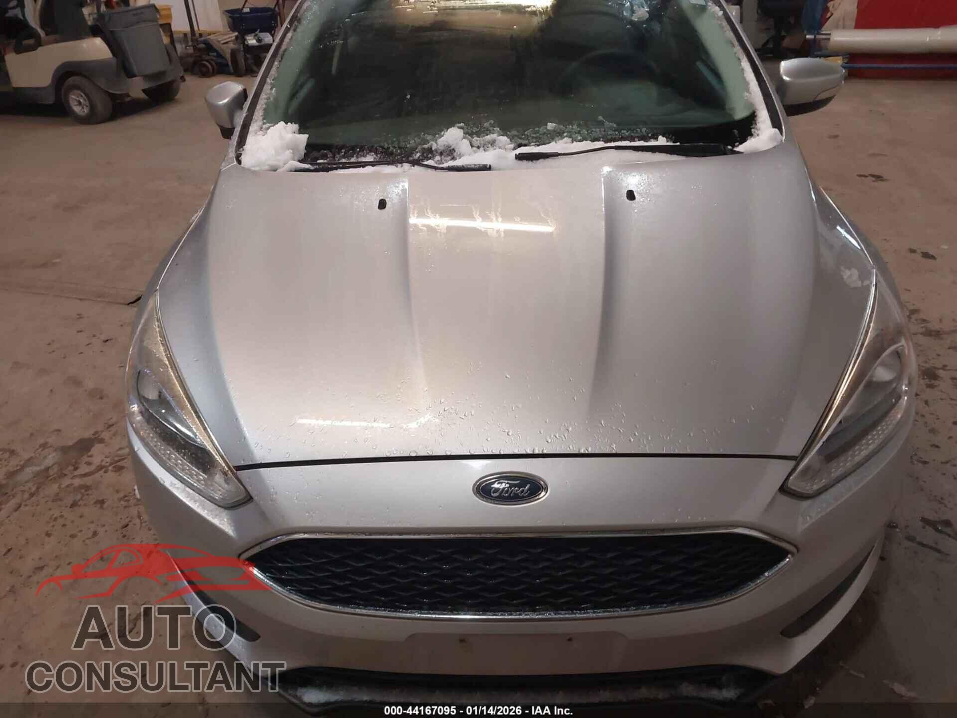 FORD FOCUS 2017 - 1FADP3FE7HL238350