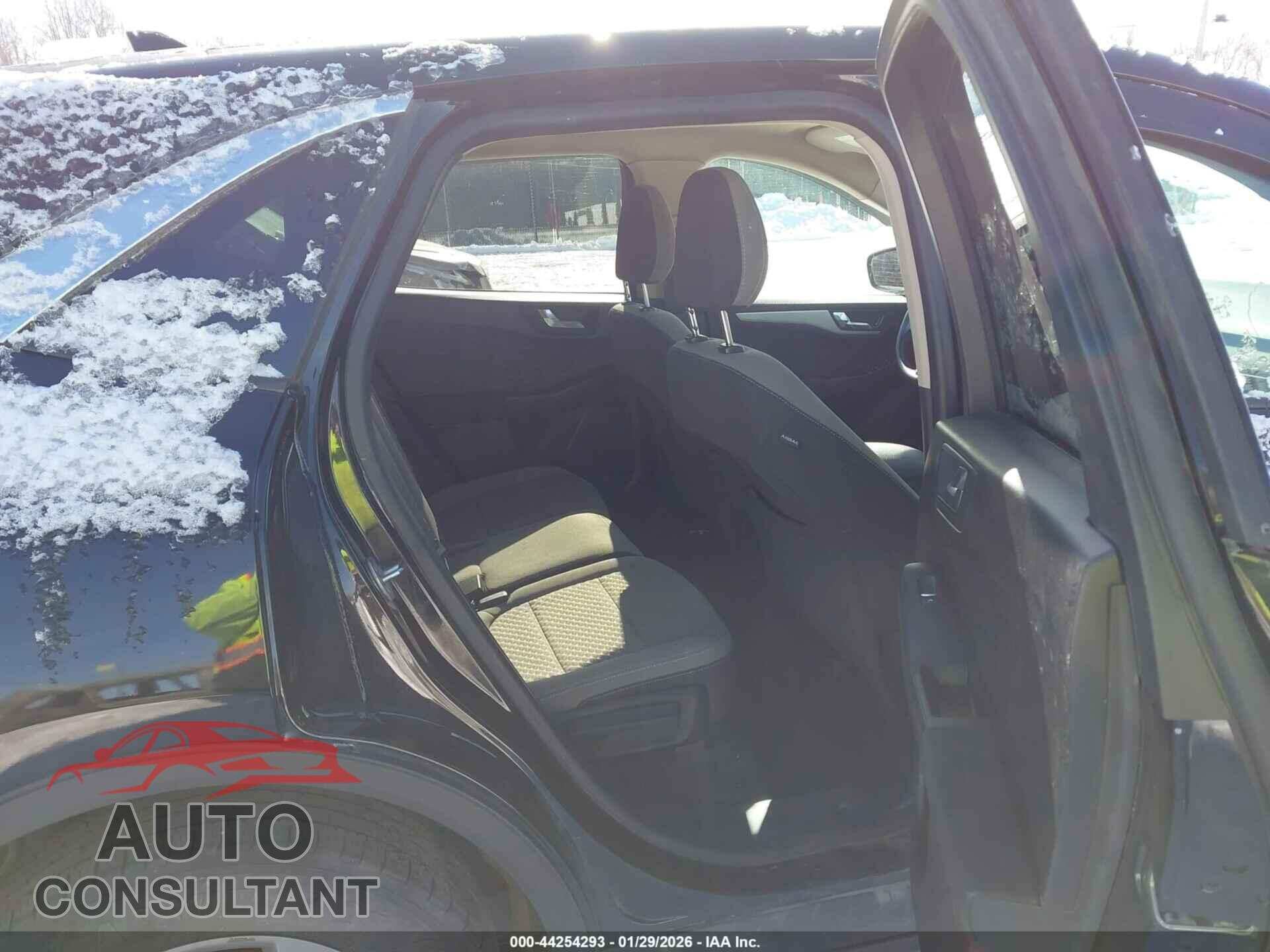FORD ESCAPE 2020 - 1FMCU9G63LUA17173