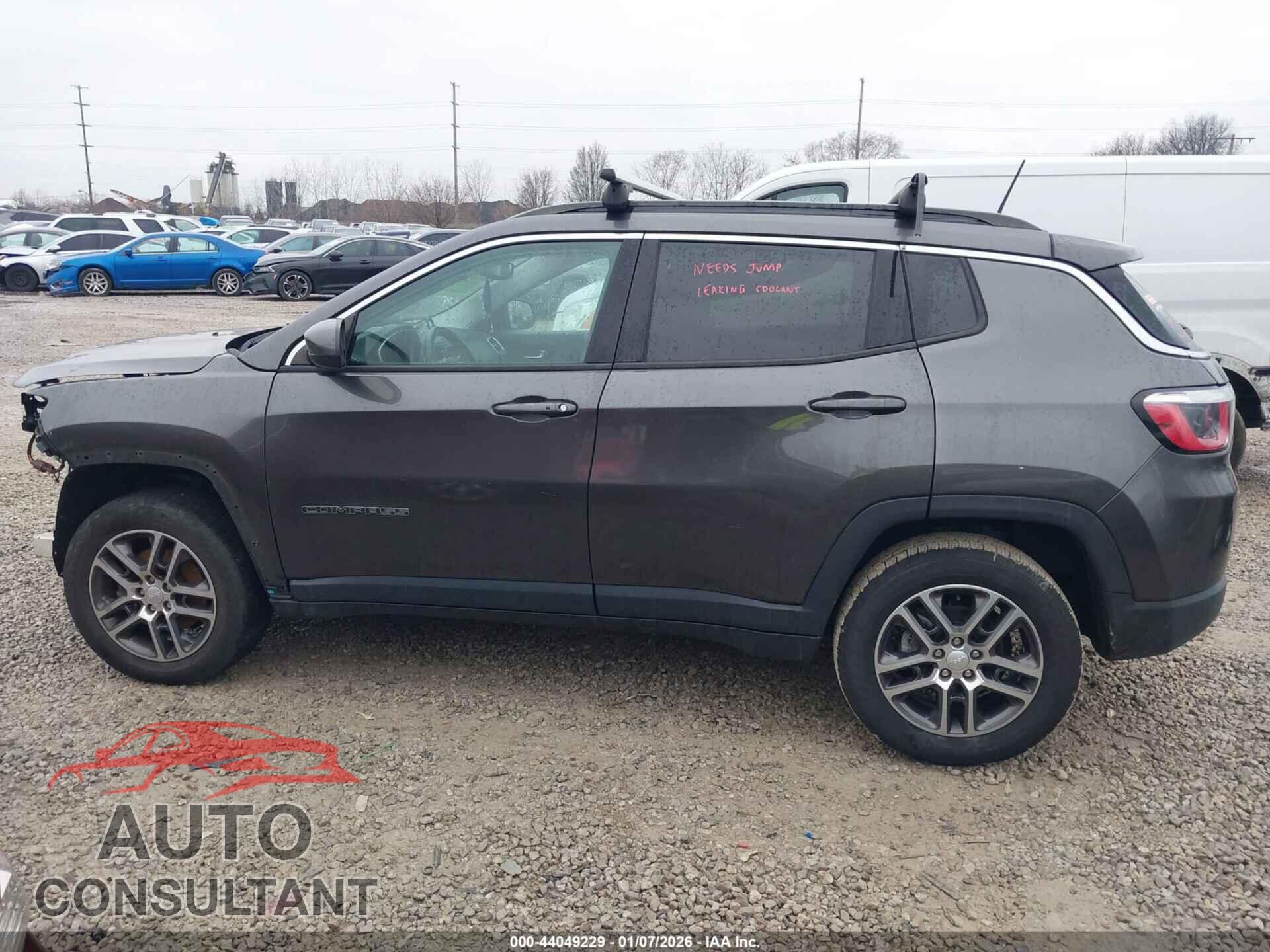 JEEP COMPASS 2018 - 3C4NJDBB6JT142625