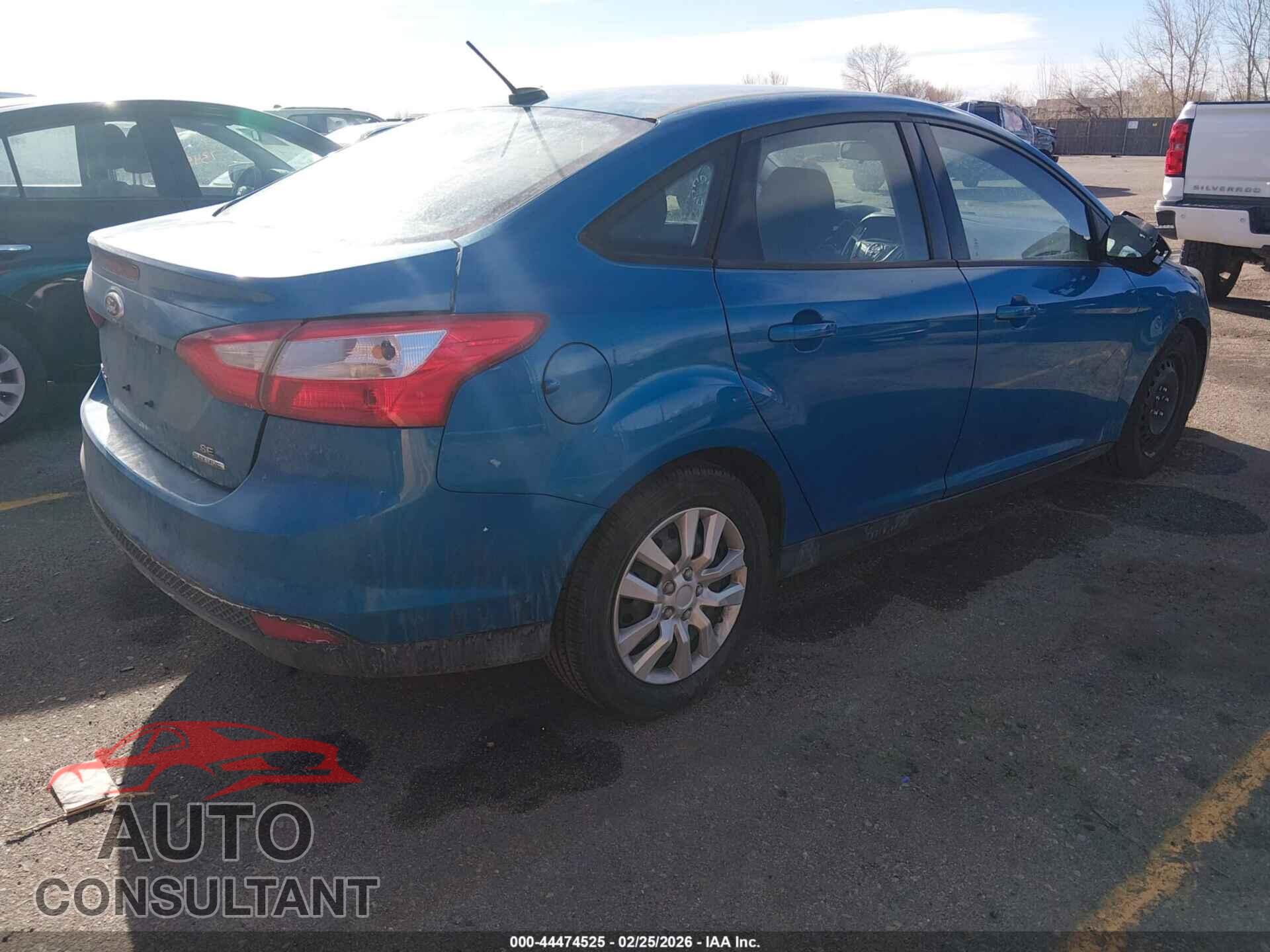 FORD FOCUS 2012 - 1FAHP3F26CL413641