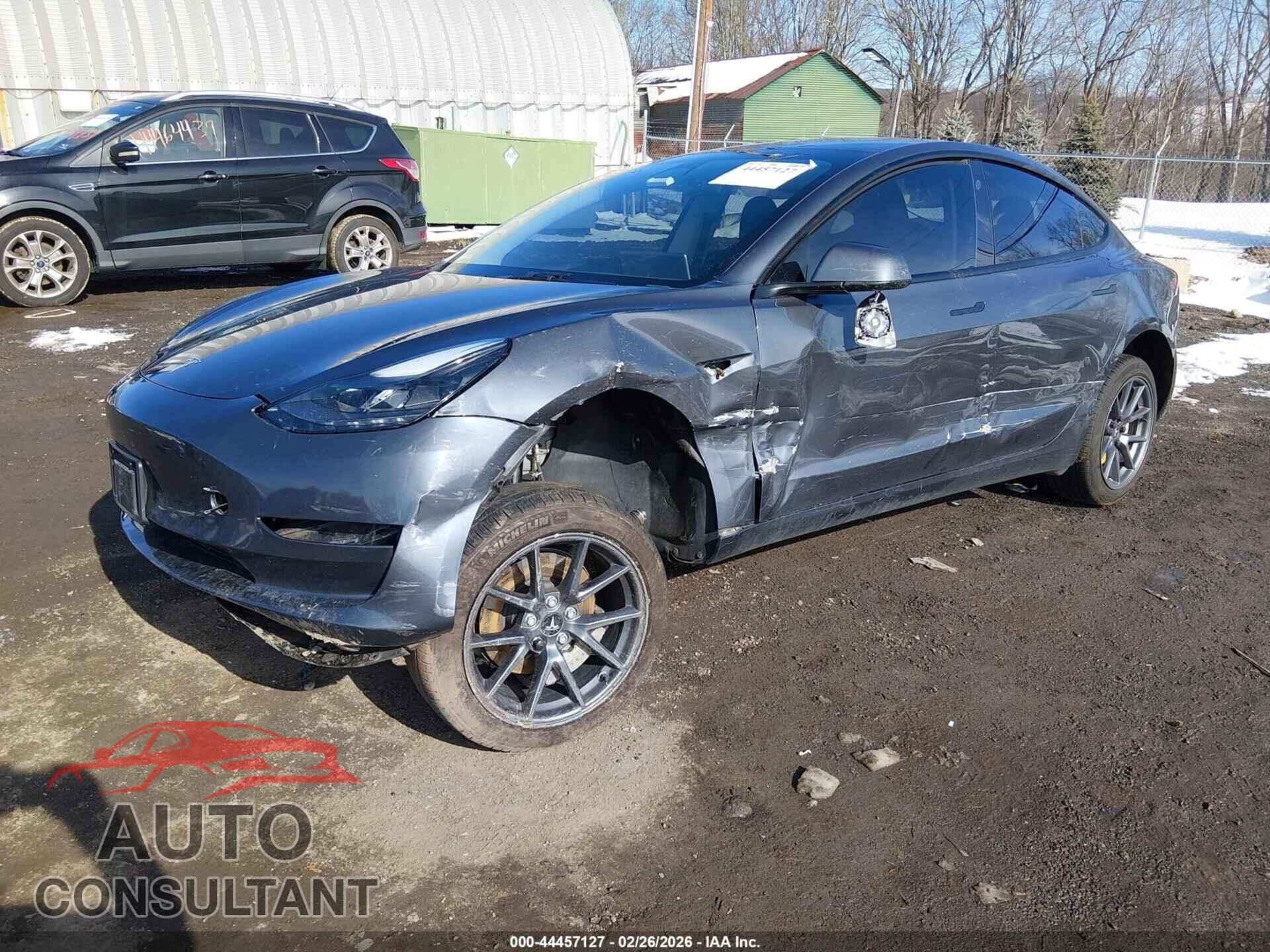 TESLA MODEL 3 2023 - 5YJ3E1EA5PF699952
