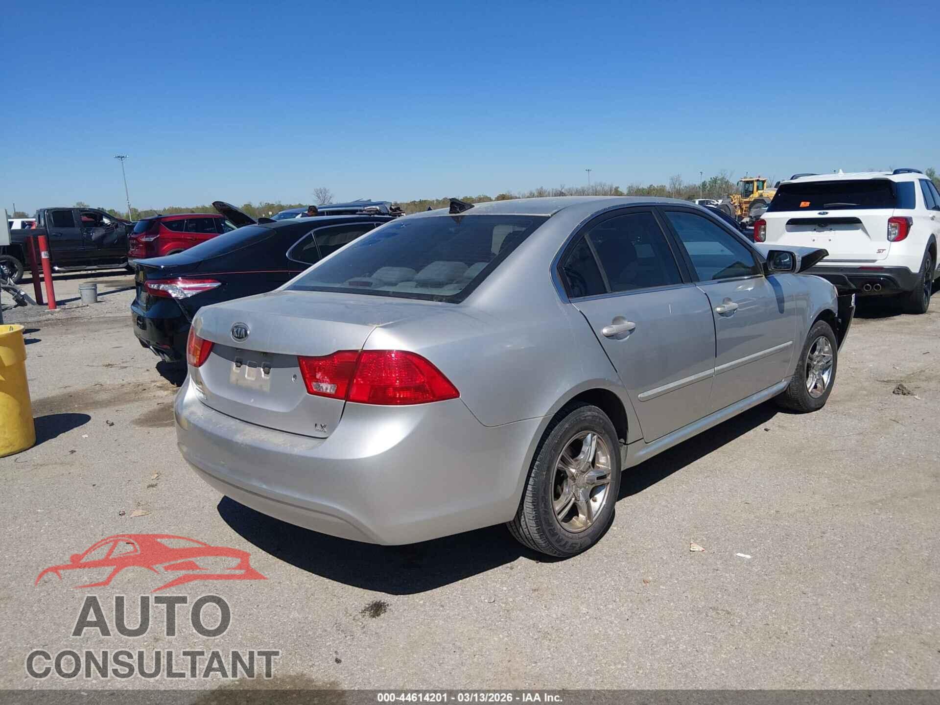KIA OPTIMA 2010 - KNAGG4A88A5374458
