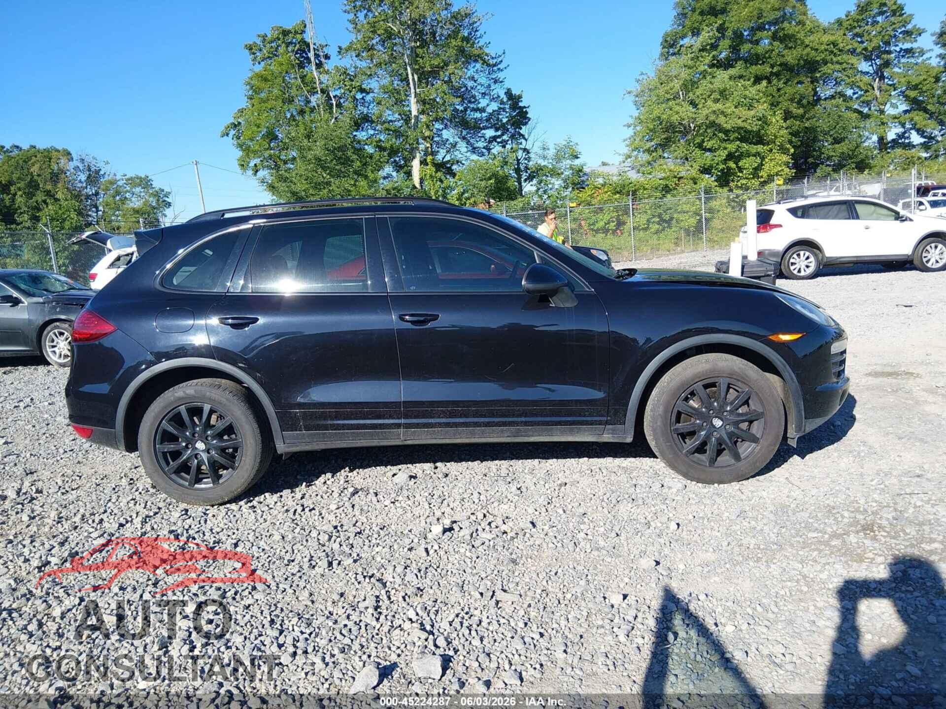 PORSCHE CAYENNE 2012 - WP1AA2A28CLA04649
