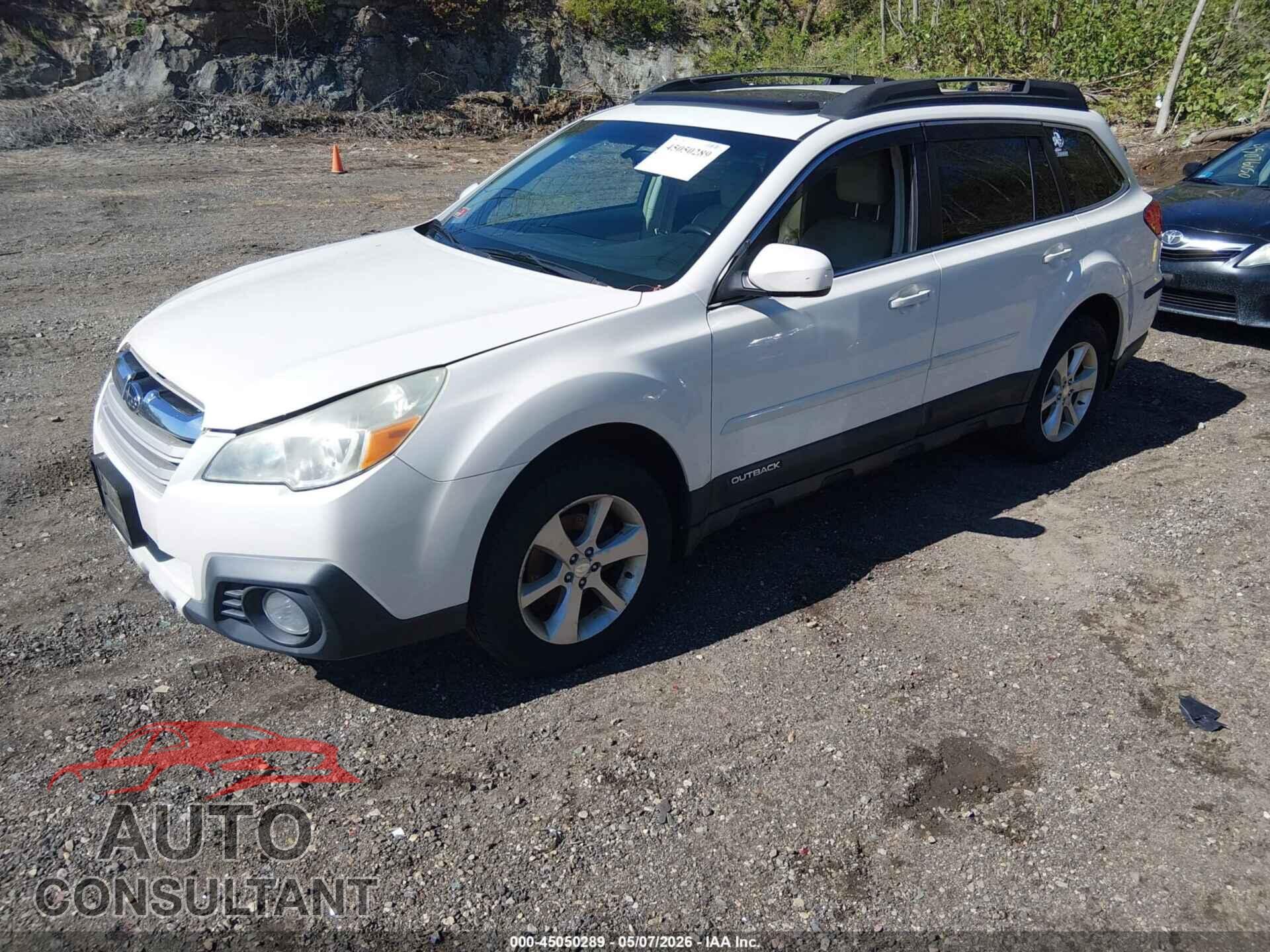 SUBARU OUTBACK 2013 - 4S4BRBLC7D3300005