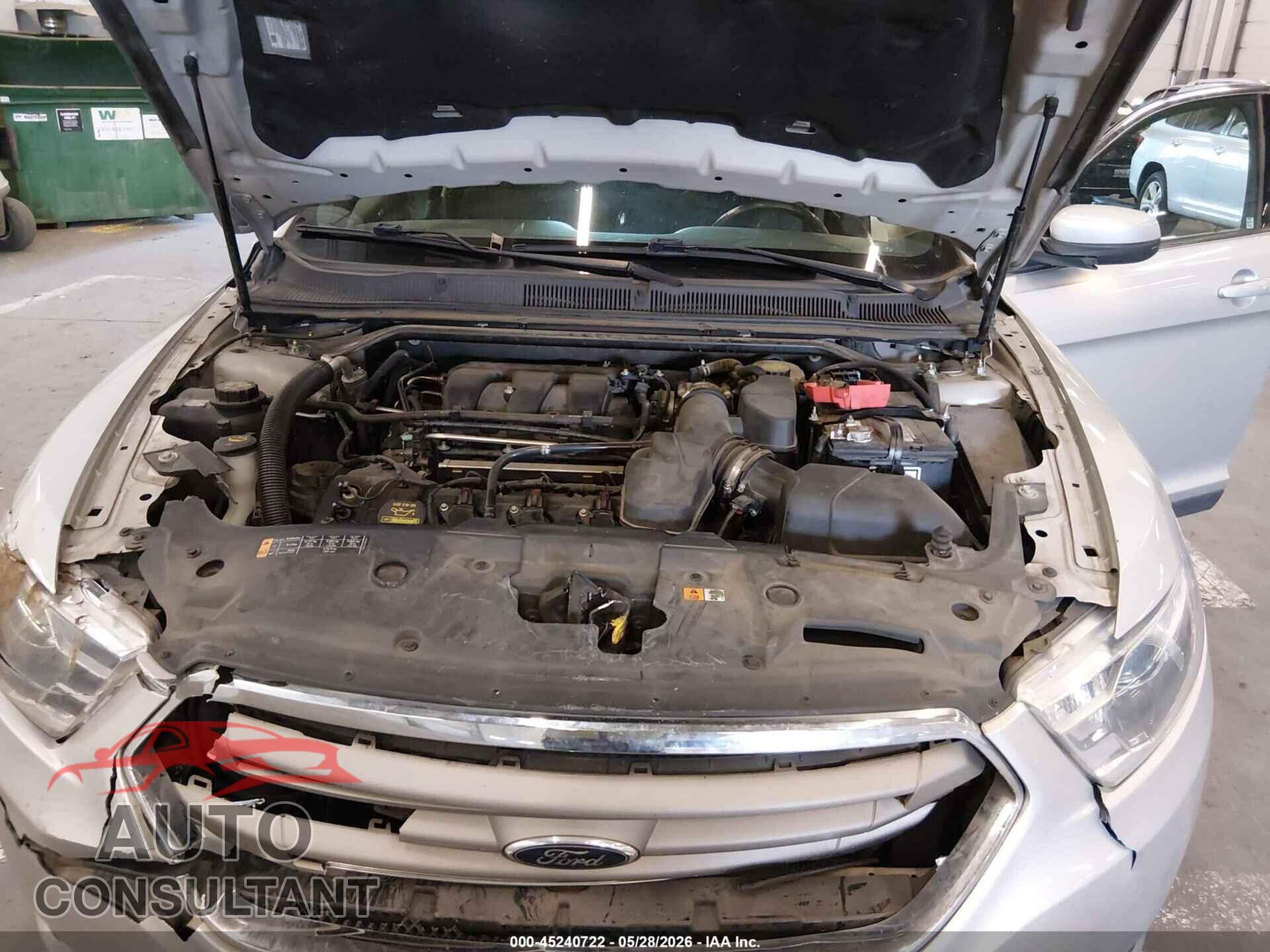 FORD TAURUS 2013 - 1FAHP2E84DG161527