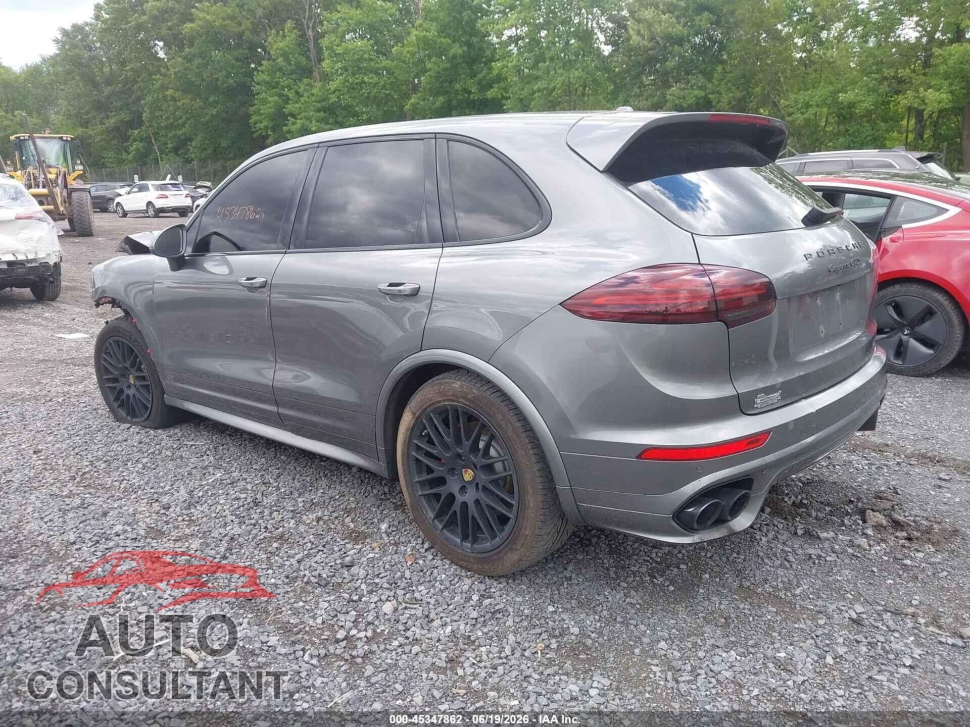 PORSCHE CAYENNE 2016 - WP1AD2A25GLA77538