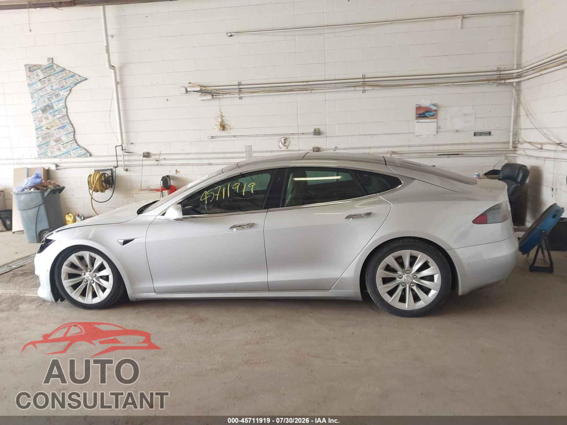 TESLA MODEL S 2017 - 5YJSA1E24HF211012