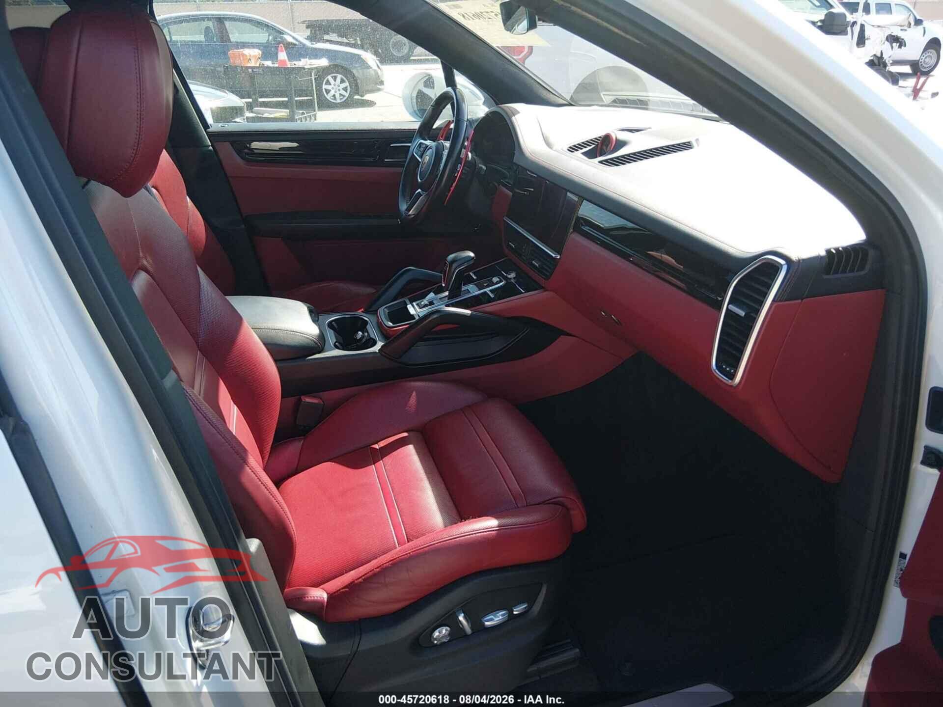 PORSCHE CAYENNE 2019 - WP1AA2AYXKDA01619