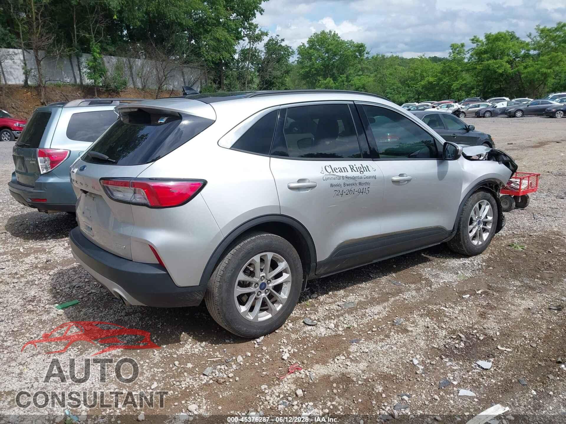 FORD ESCAPE 2020 - 1FMCU0G64LUA08705