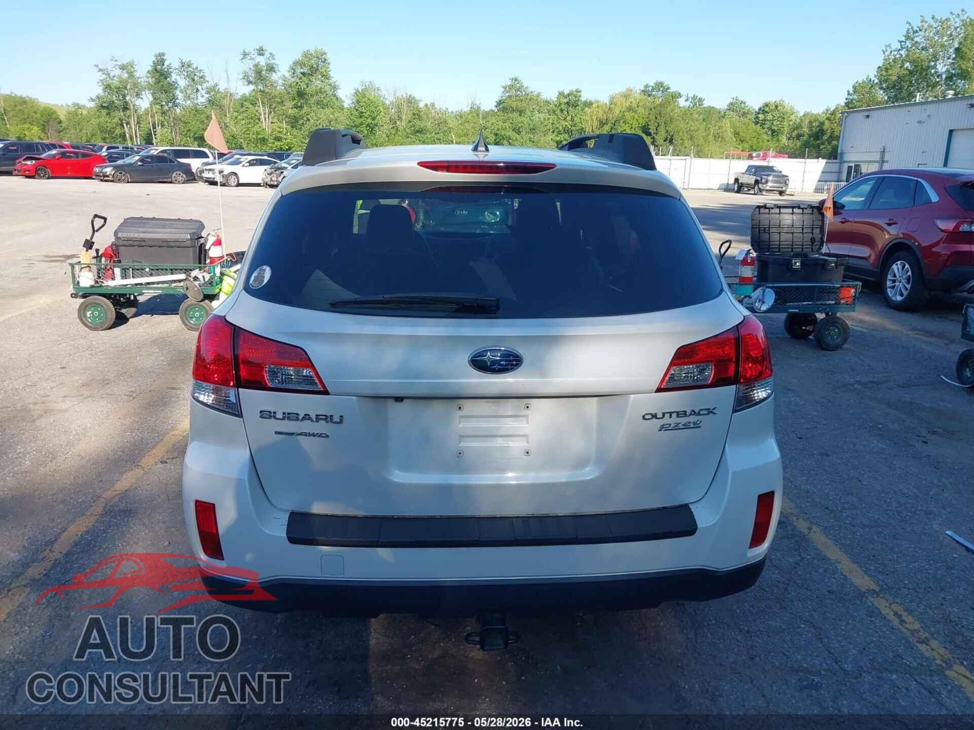SUBARU OUTBACK 2014 - 4S4BRBPC9E3201729