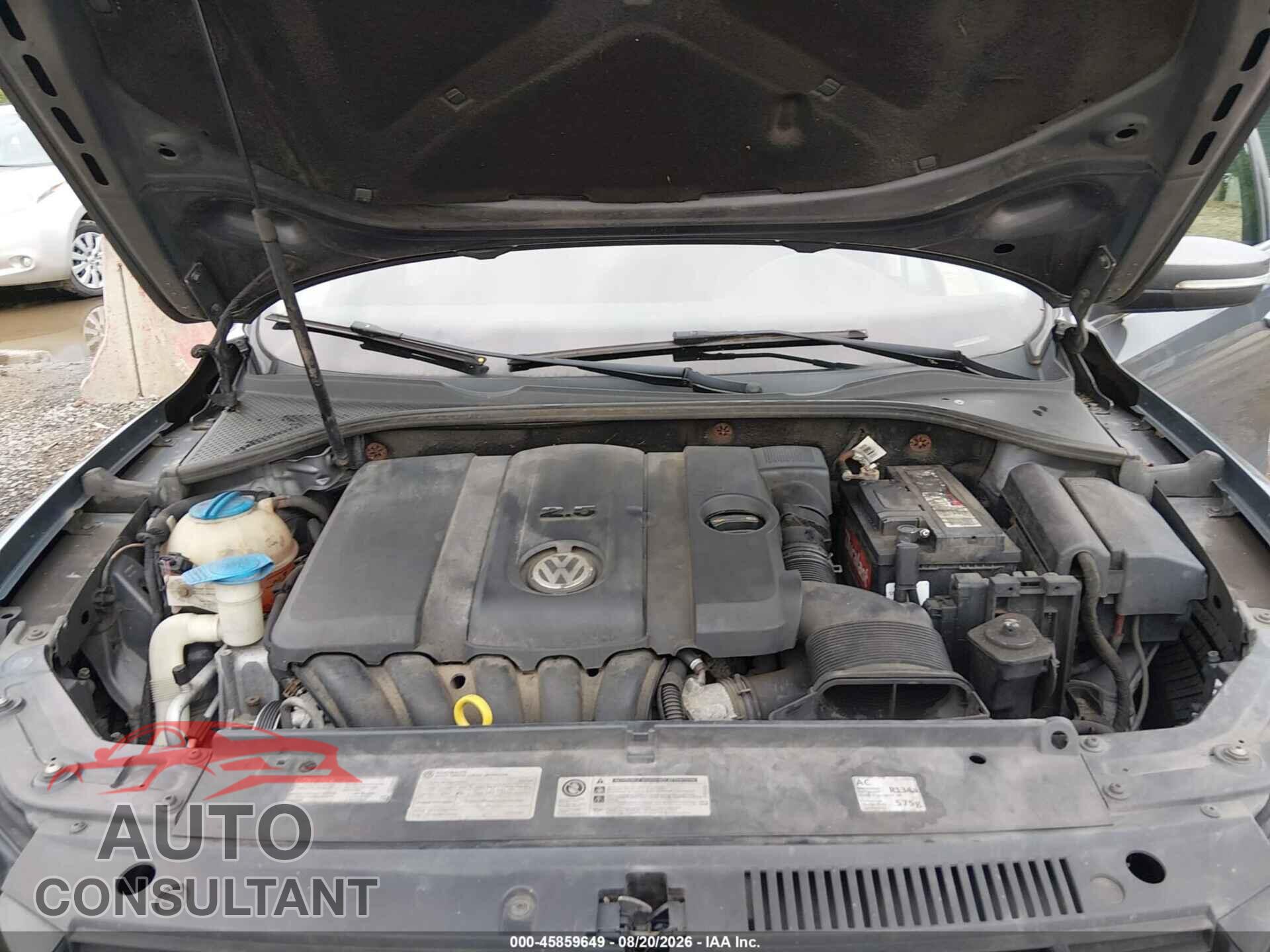VOLKSWAGEN PASSAT 2014 - 1VWBP7A30EC001836