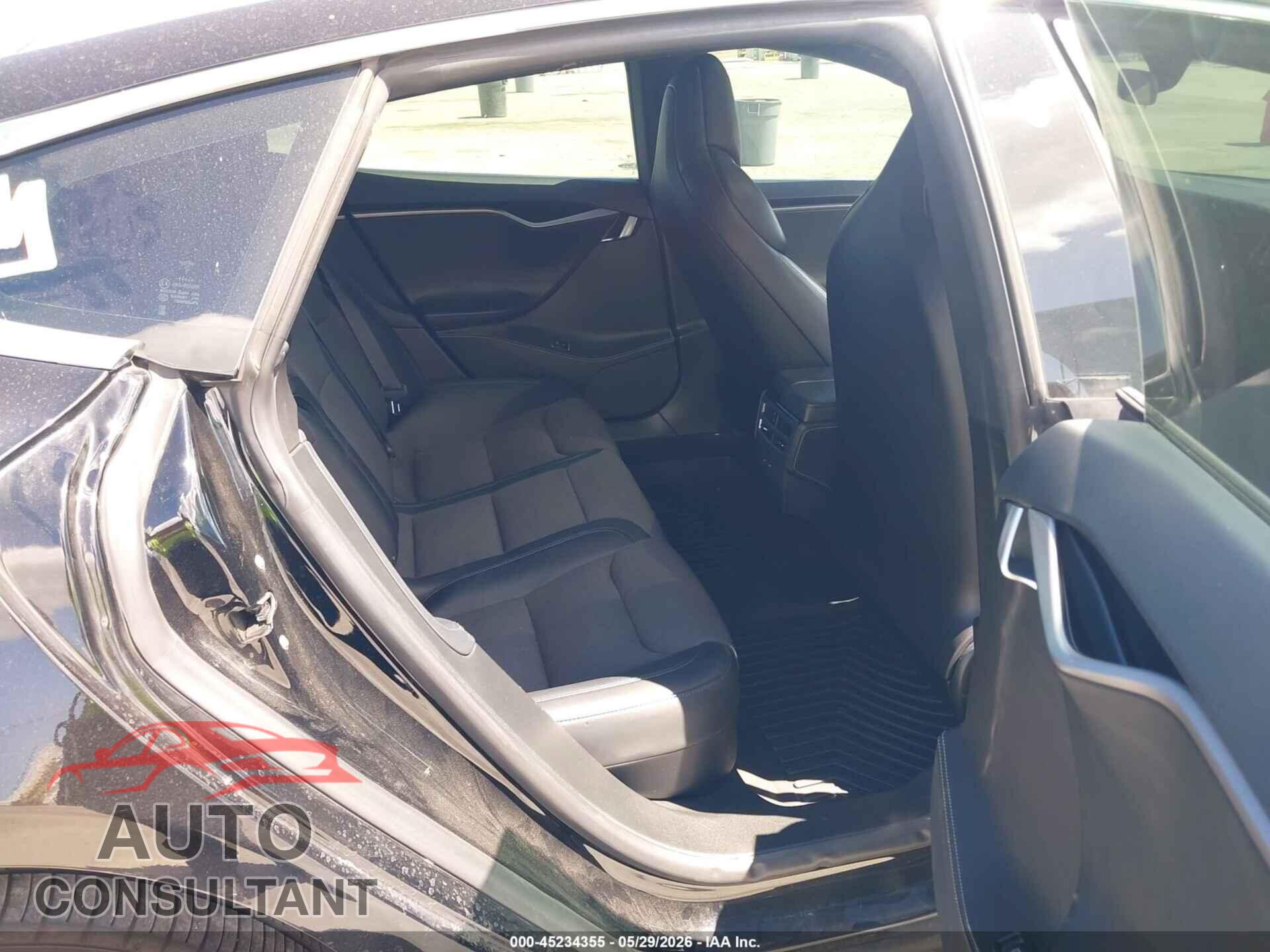 TESLA MODEL S 2018 - 5YJSA1E21JF293643