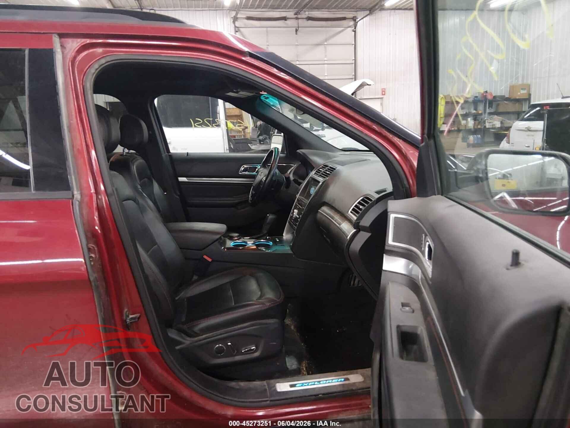 FORD EXPLORER 2017 - 1FM5K8GT3HGB03393