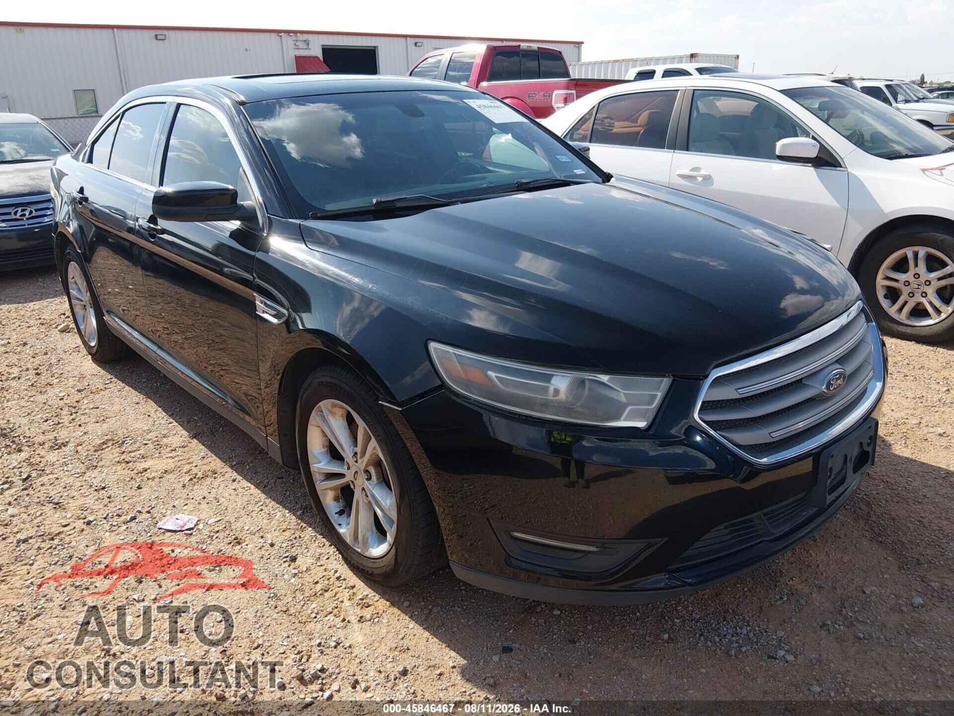 FORD TAURUS 2017 - 1FAHP2E82HG135126
