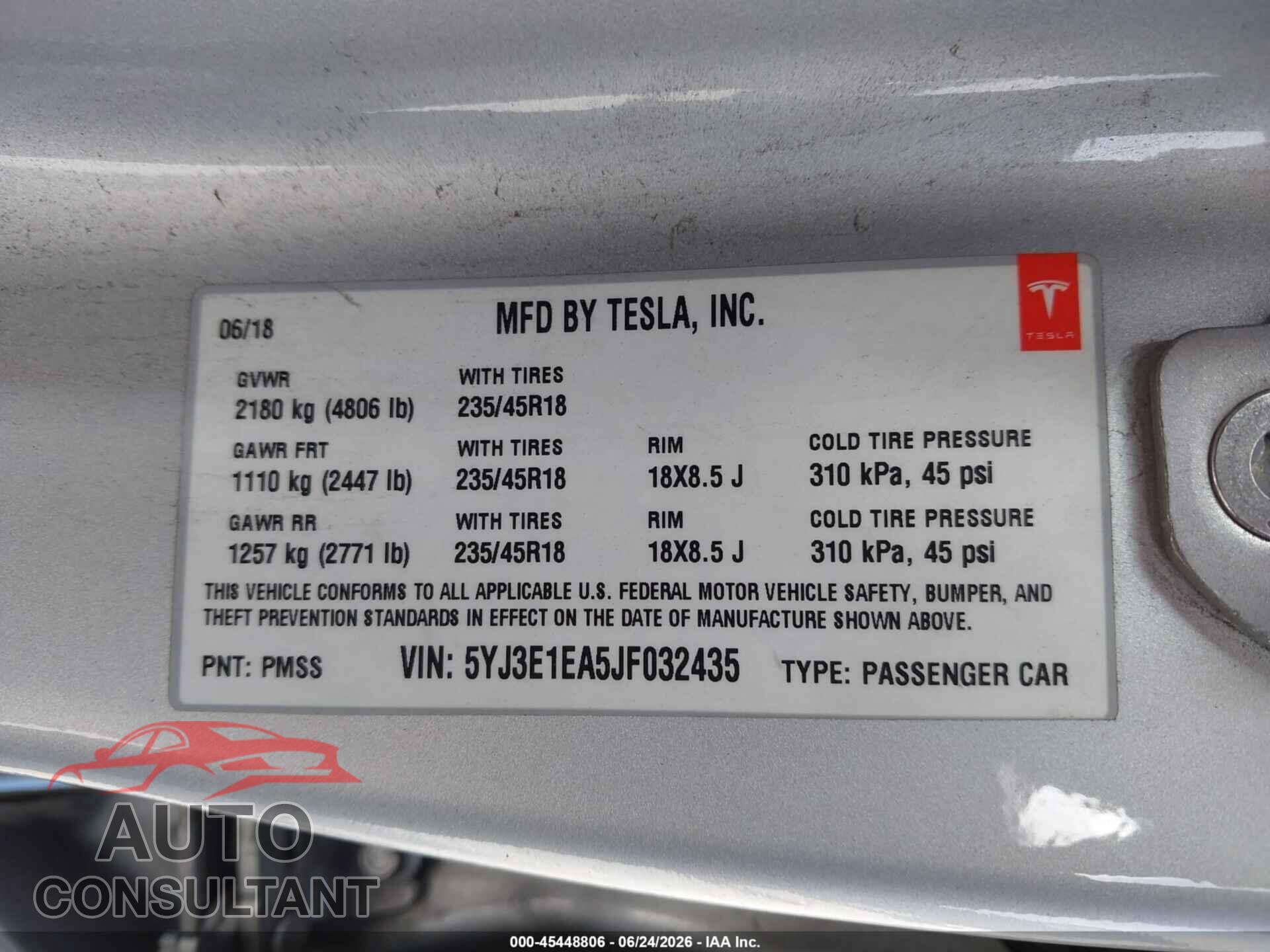 TESLA MODEL 3 2018 - 5YJ3E1EA5JF032435