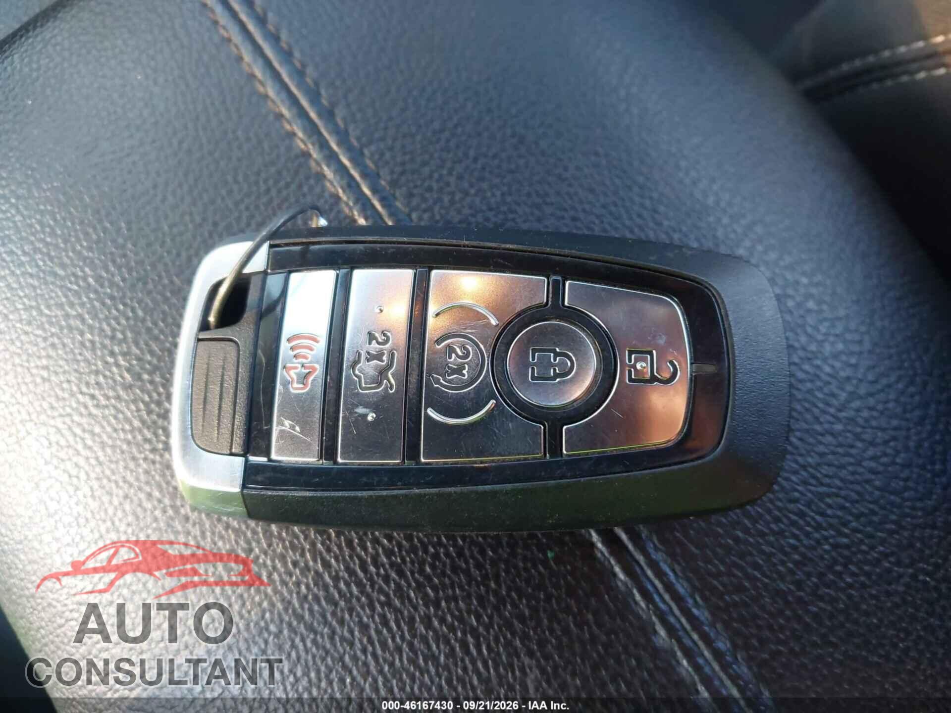 FORD MUSTANG 2019 - 1FA6P8CF2K5116526