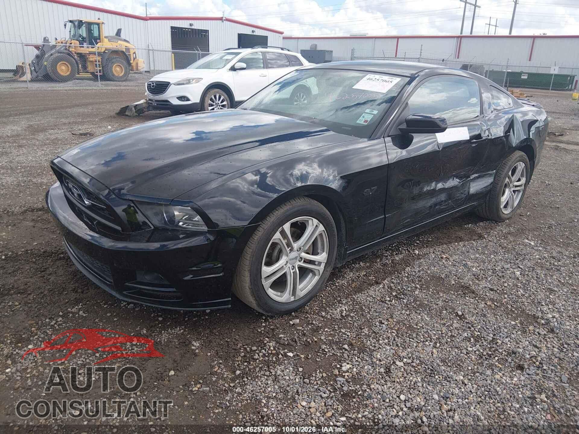 FORD MUSTANG 2013 - 1ZVBP8AM2D5200534