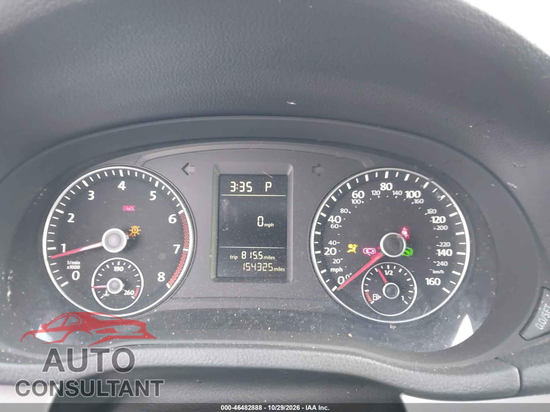 VOLKSWAGEN PASSAT 2015 - 1VWAT7A37FC050623