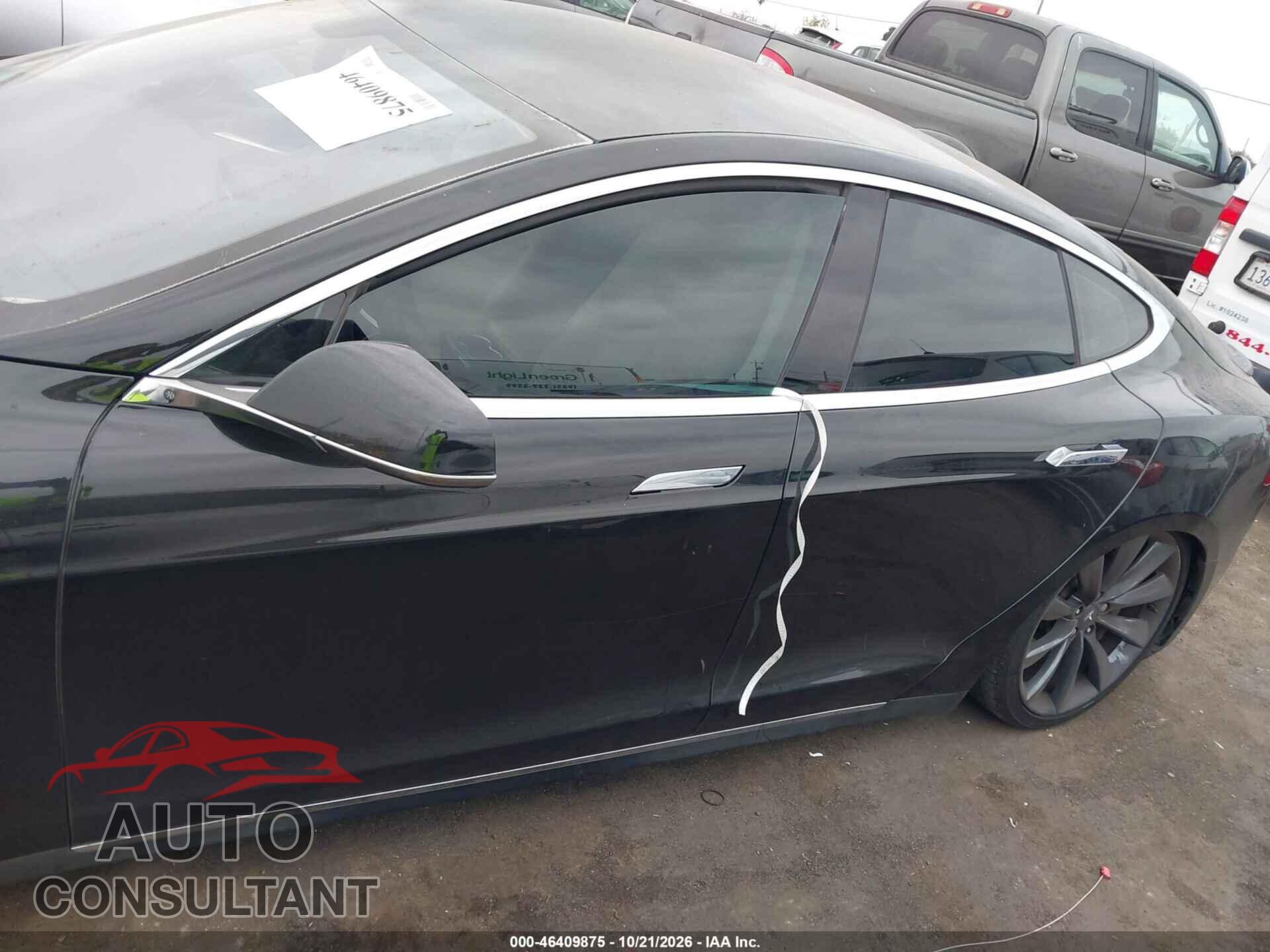 TESLA MODEL S 2013 - 5YJSA1CN1DFP09921