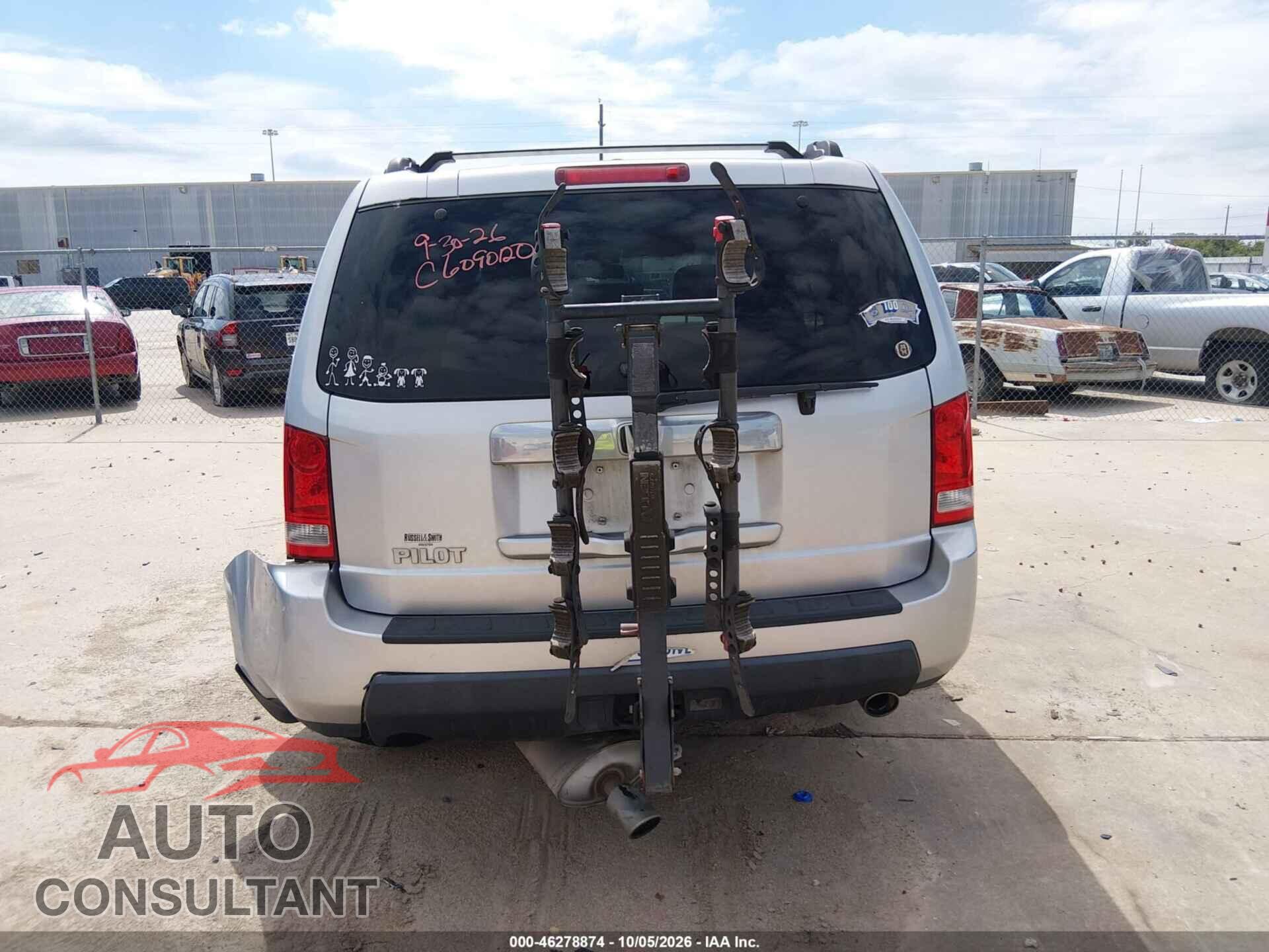 HONDA PILOT 2011 - 5FNYF3H67BB015188