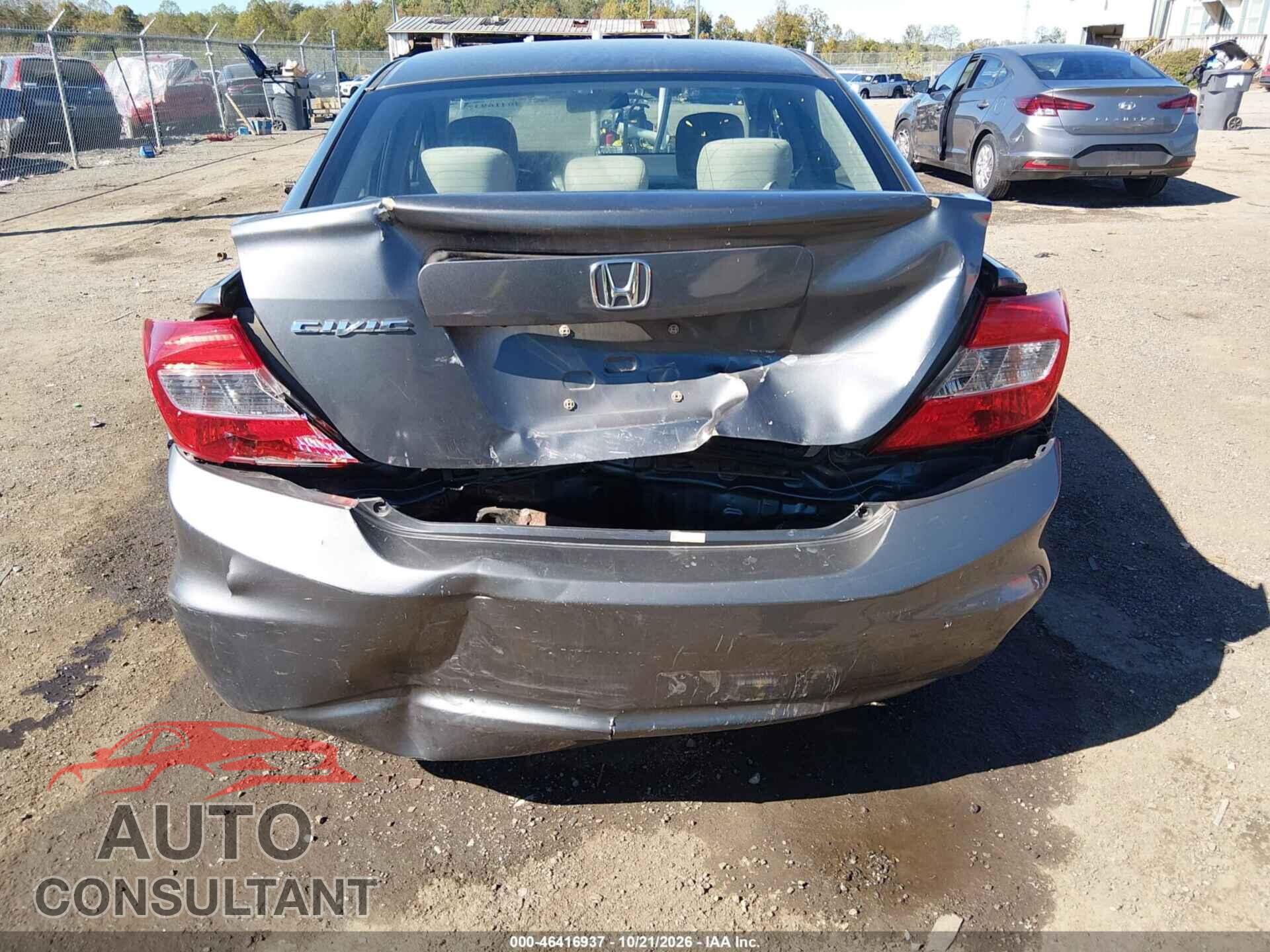 HONDA CIVIC 2012 - 2HGFB2F55CH559855