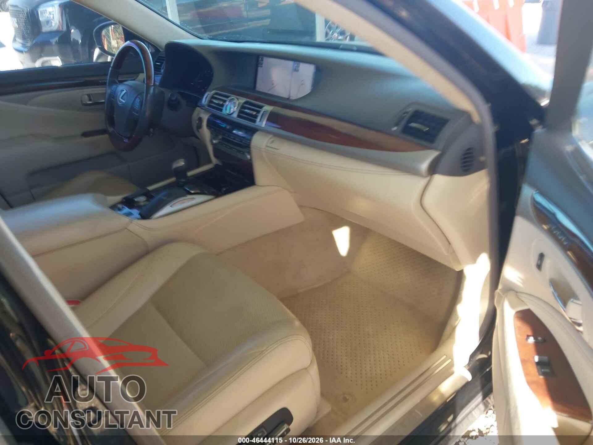 LEXUS LS 460 2016 - JTHGL5EF4G5056941