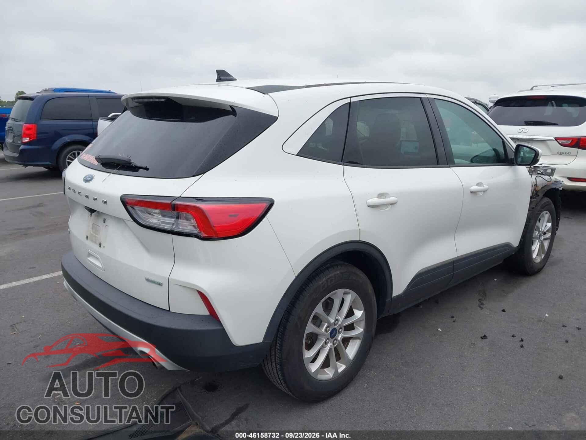 FORD ESCAPE 2020 - 1FMCU0G61LUA21735