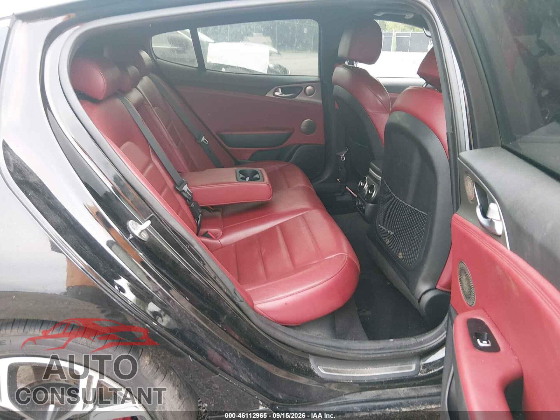 KIA STINGER 2018 - KNAE55LC2J6032003