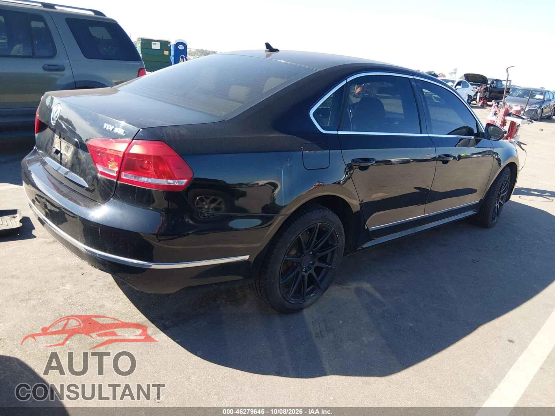 VOLKSWAGEN PASSAT 2012 - 1VWCN7A39CC001695