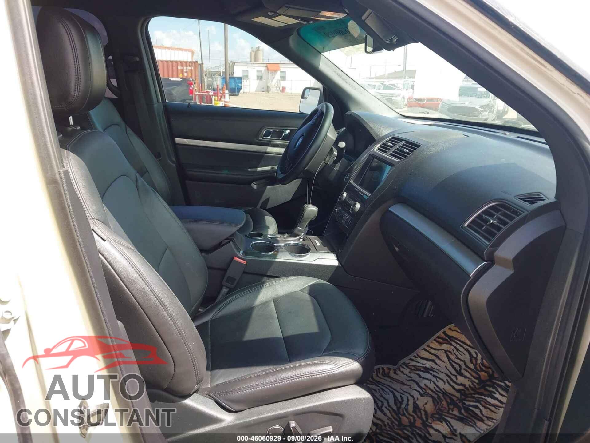 FORD EXPLORER 2018 - 1FM5K7D85JGB88205