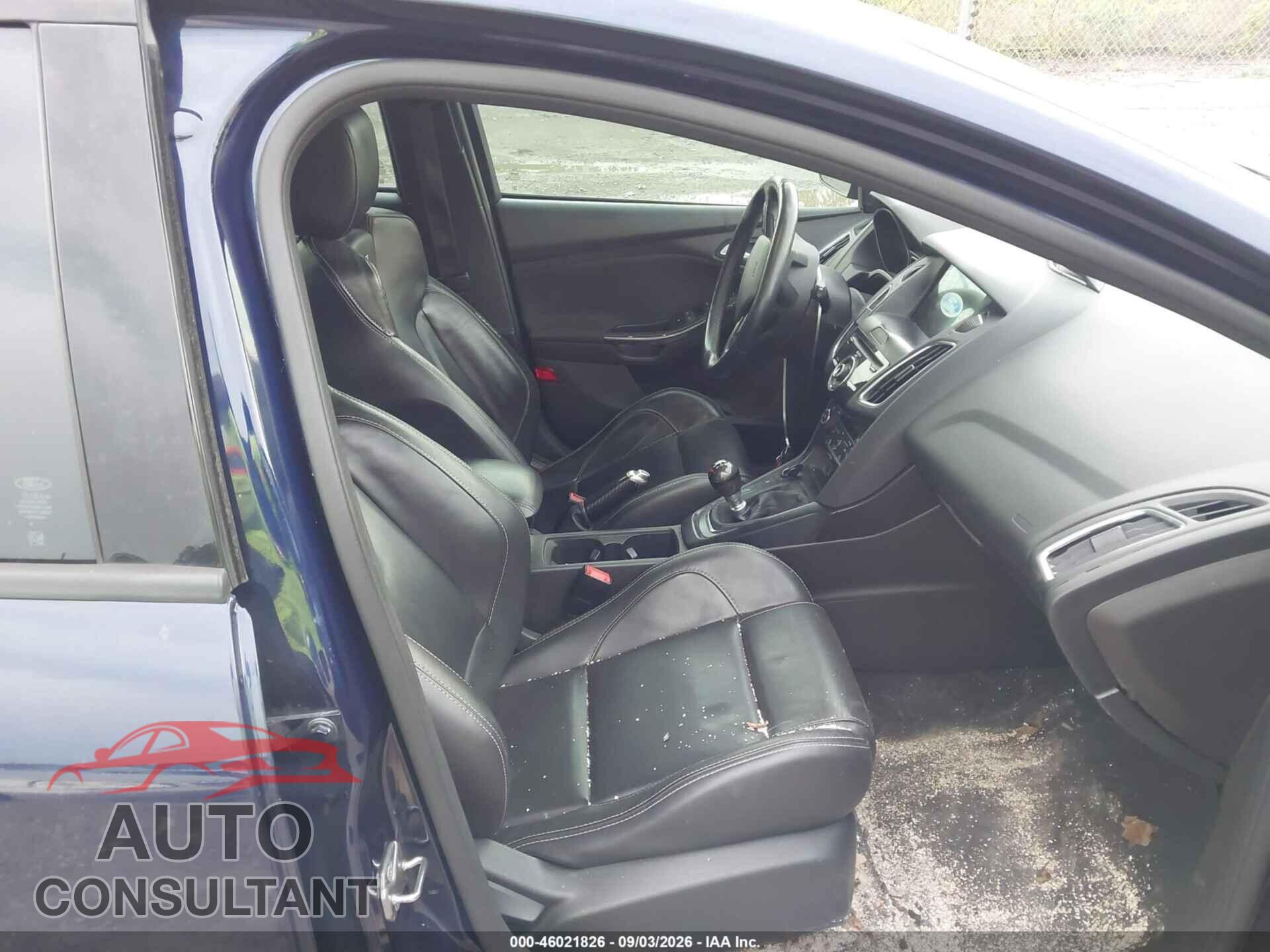 FORD FOCUS ST 2017 - 1FADP3L94HL253184