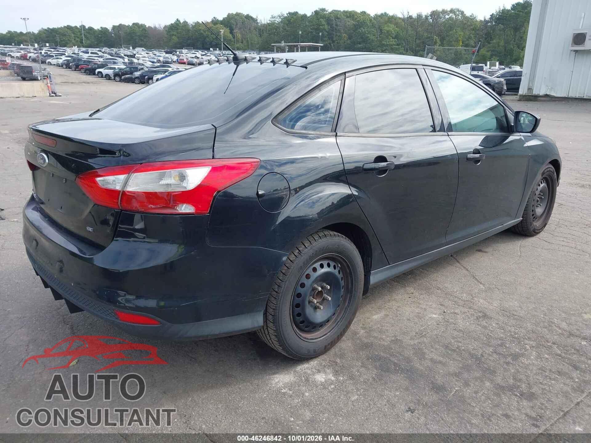 FORD FOCUS 2012 - 1FAHP3F24CL268440