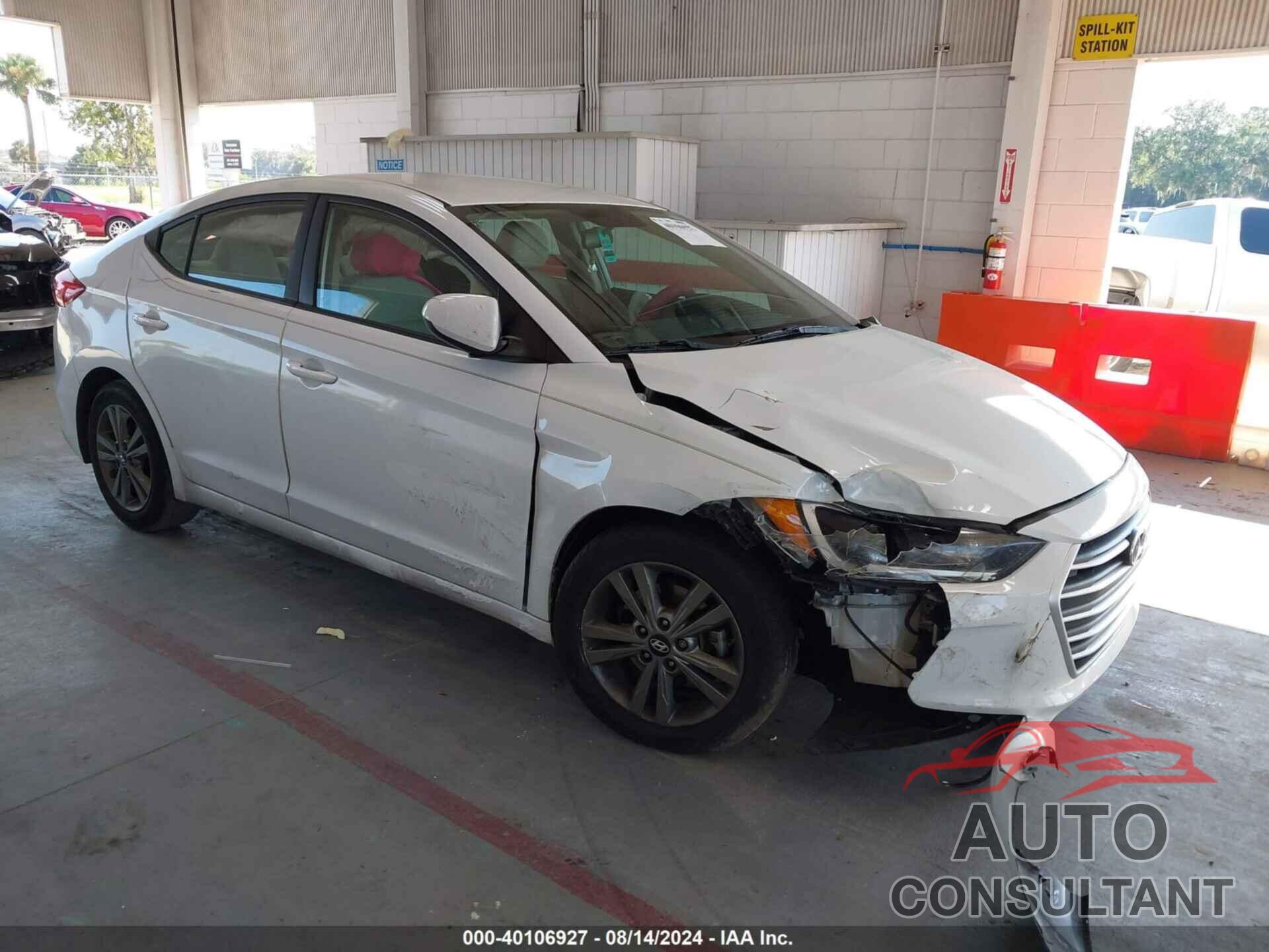 HYUNDAI ELANTRA 2018 - 5NPD84LF0JH234919