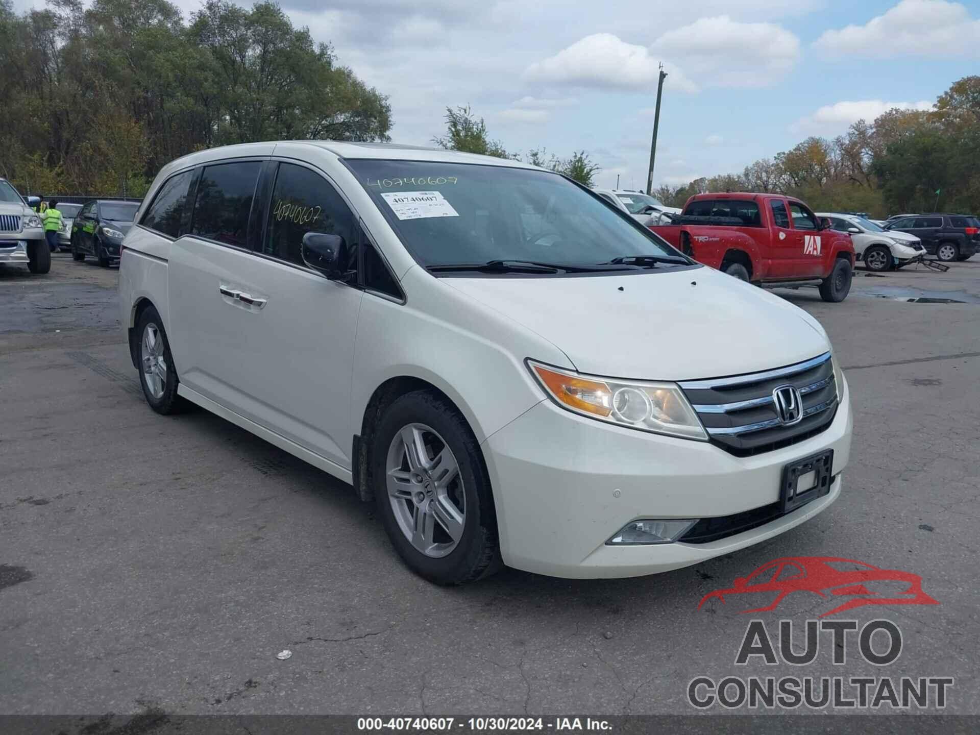 HONDA ODYSSEY 2013 - 5FNRL5H92DB073635