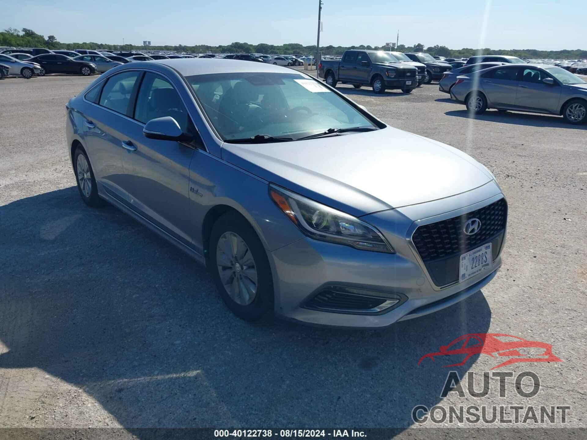 HYUNDAI SONATA 2016 - KMHE24L14GA040464