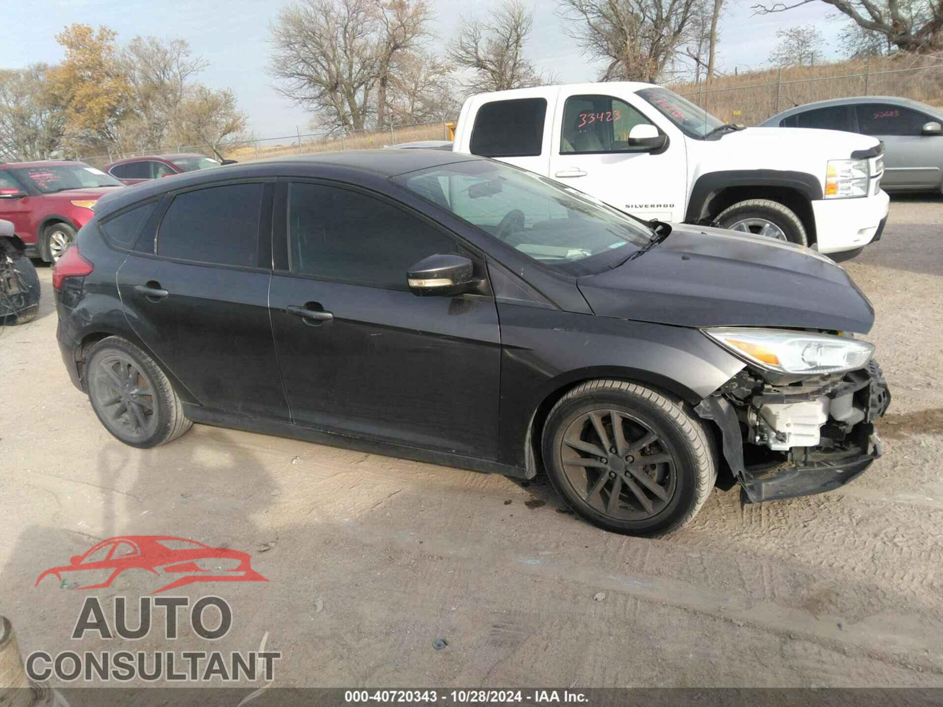 FORD FOCUS 2017 - 1FADP3K22HL205445