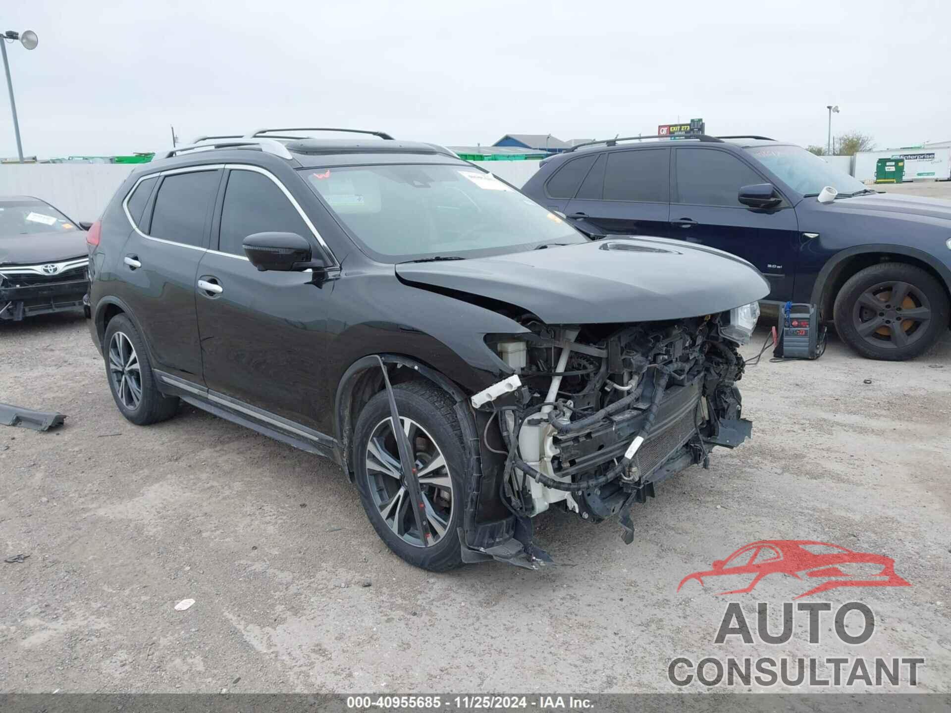 NISSAN ROGUE 2017 - 5N1AT2MTXHC837906
