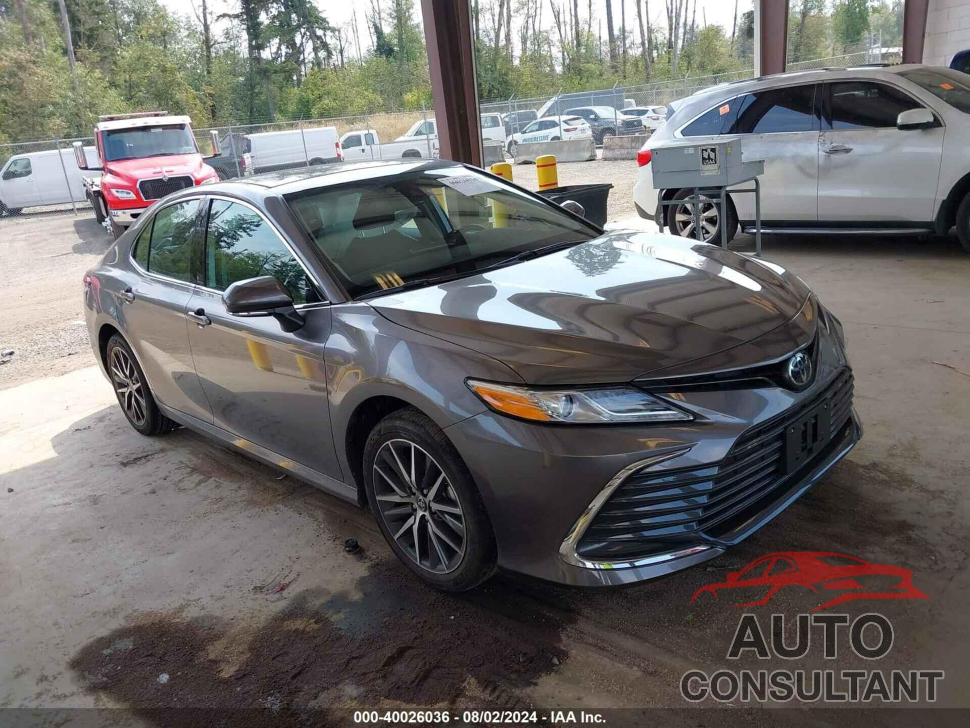 TOYOTA CAMRY 2023 - 4T1F11BK5PU105000