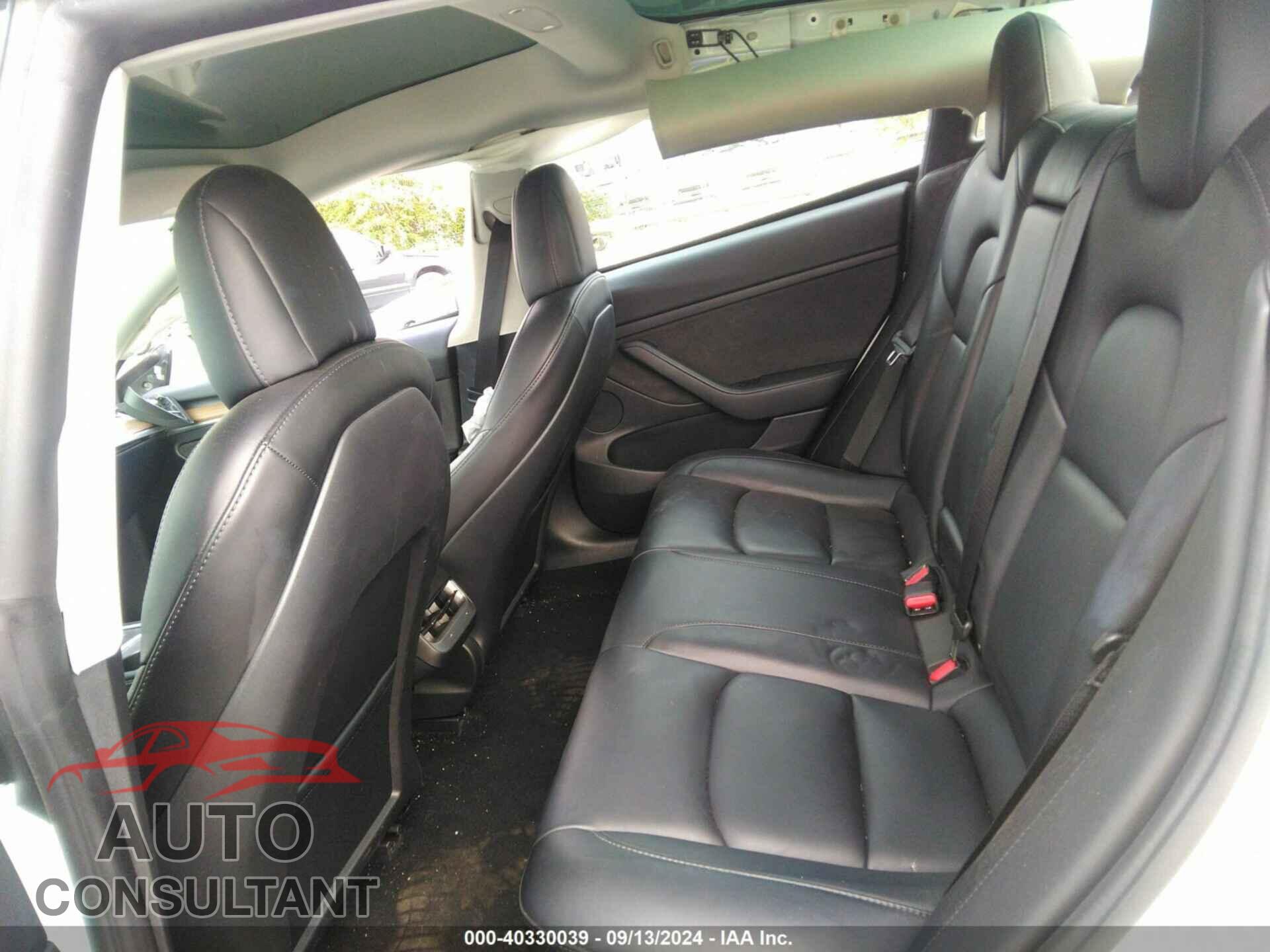 TESLA MODEL 3 2022 - 5YJ3E1EA2NF286884