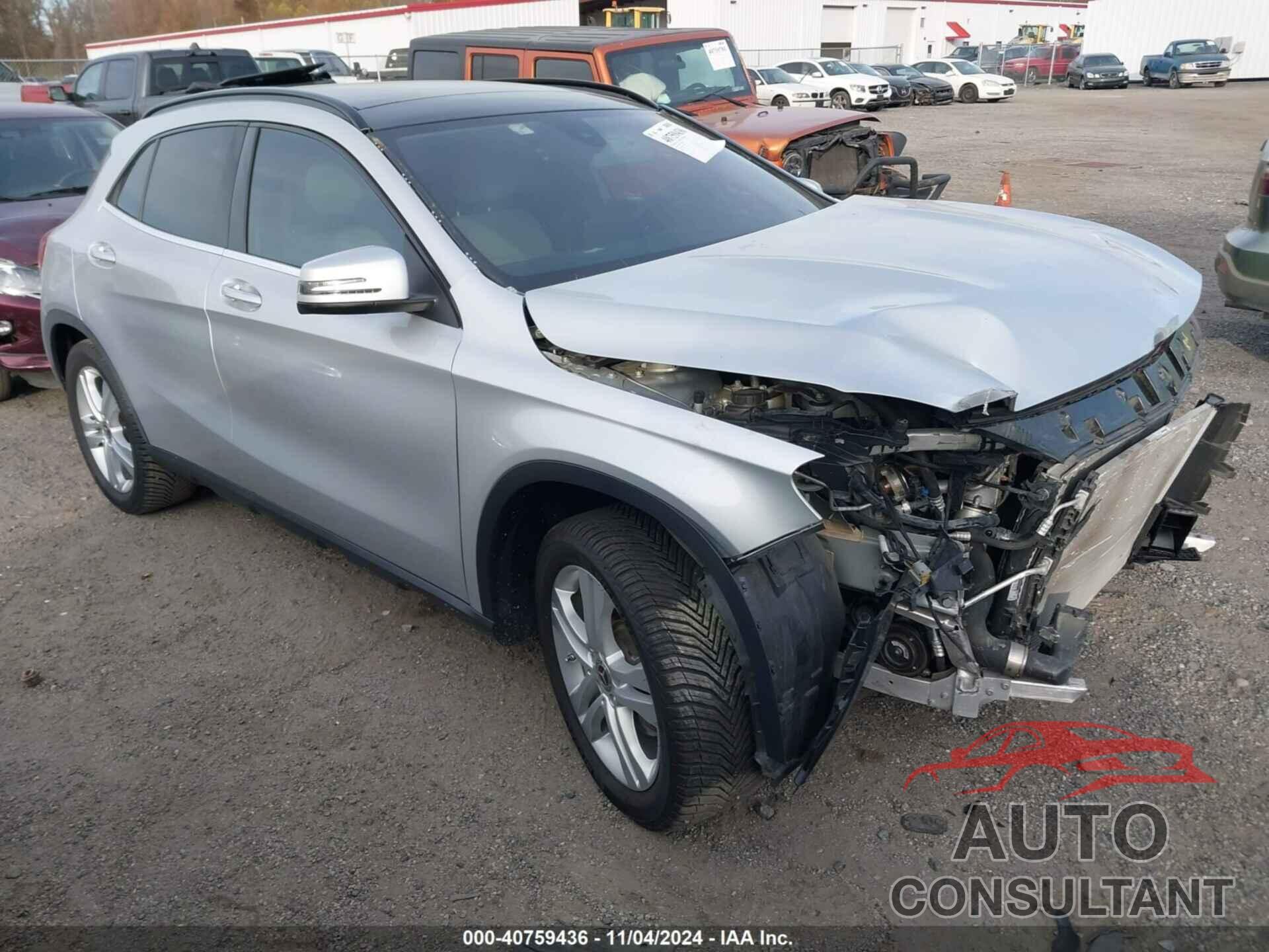 MERCEDES-BENZ GLA 250 2019 - WDCTG4GB9KU007042