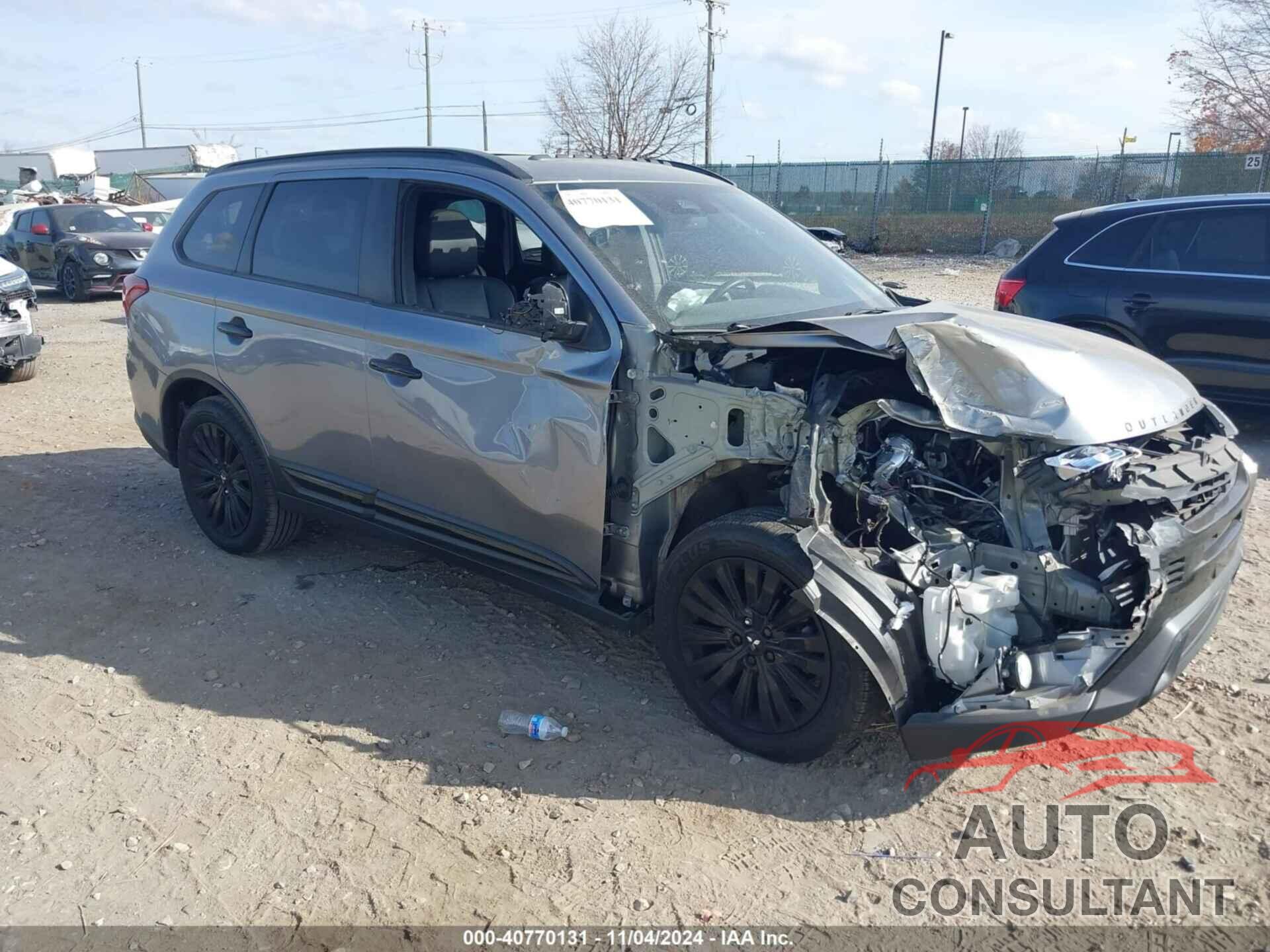 MITSUBISHI OUTLANDER 2020 - JA4AD3A35LZ003232