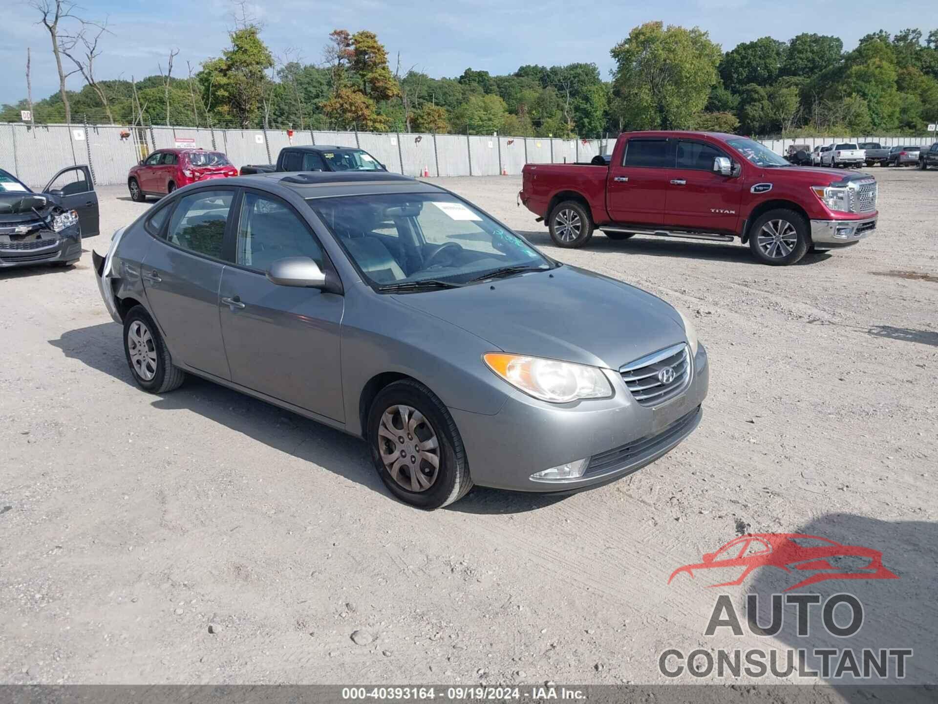 HYUNDAI ELANTRA 2010 - KMHDU4AD5AU050526