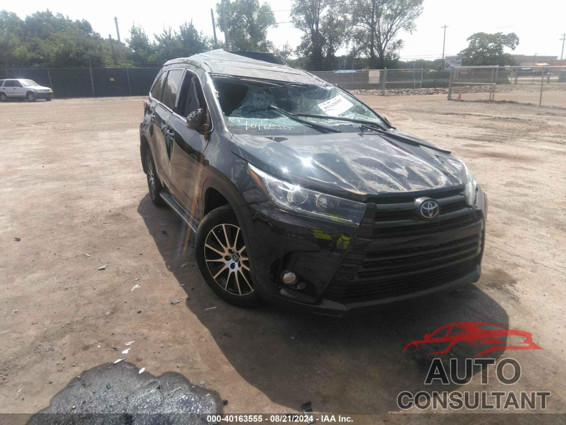 TOYOTA HIGHLANDER 2018 - 5TDJZRFHXJS896284