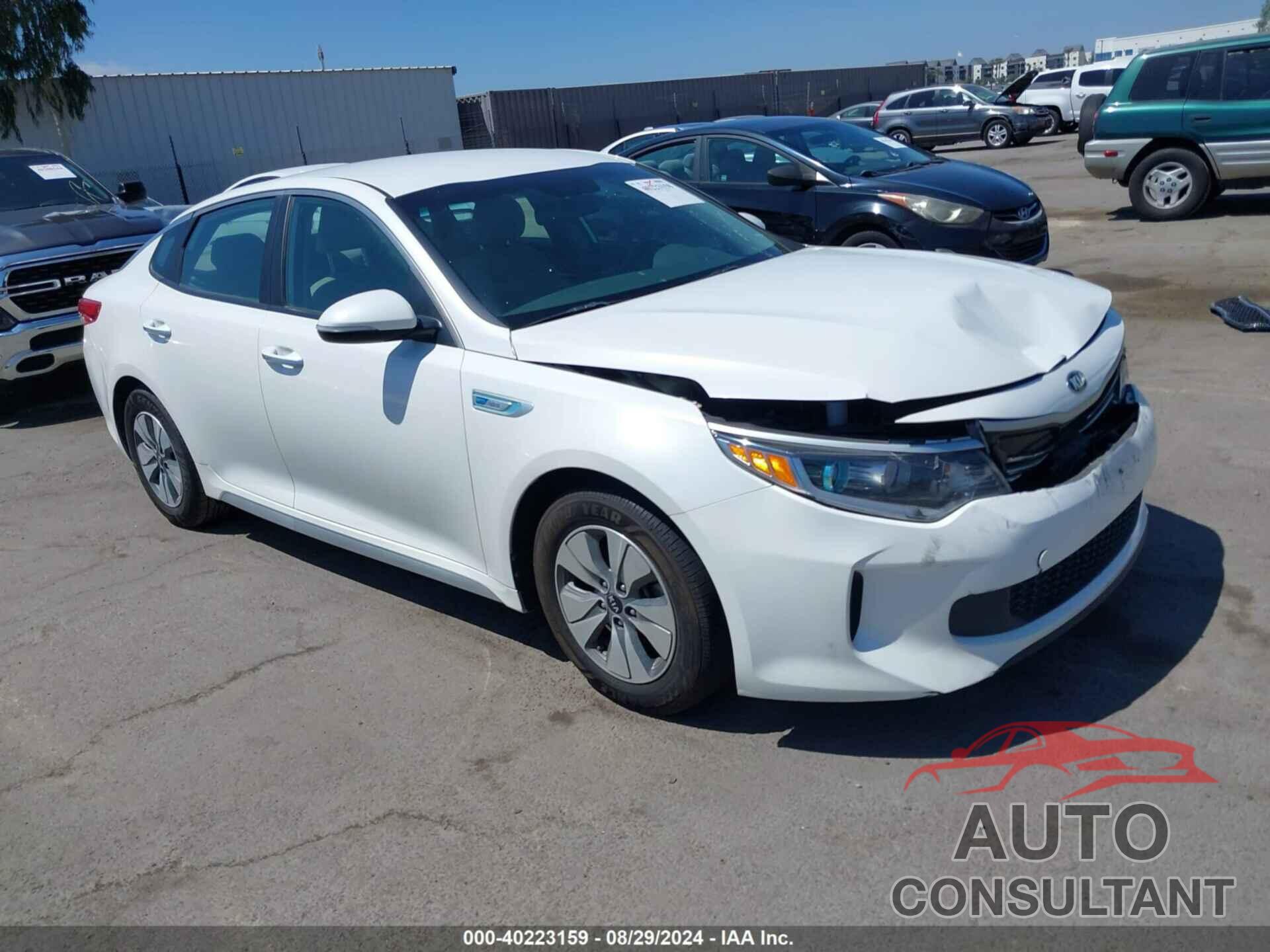 KIA OPTIMA HYBRID 2017 - KNAGT4LE5H5018672