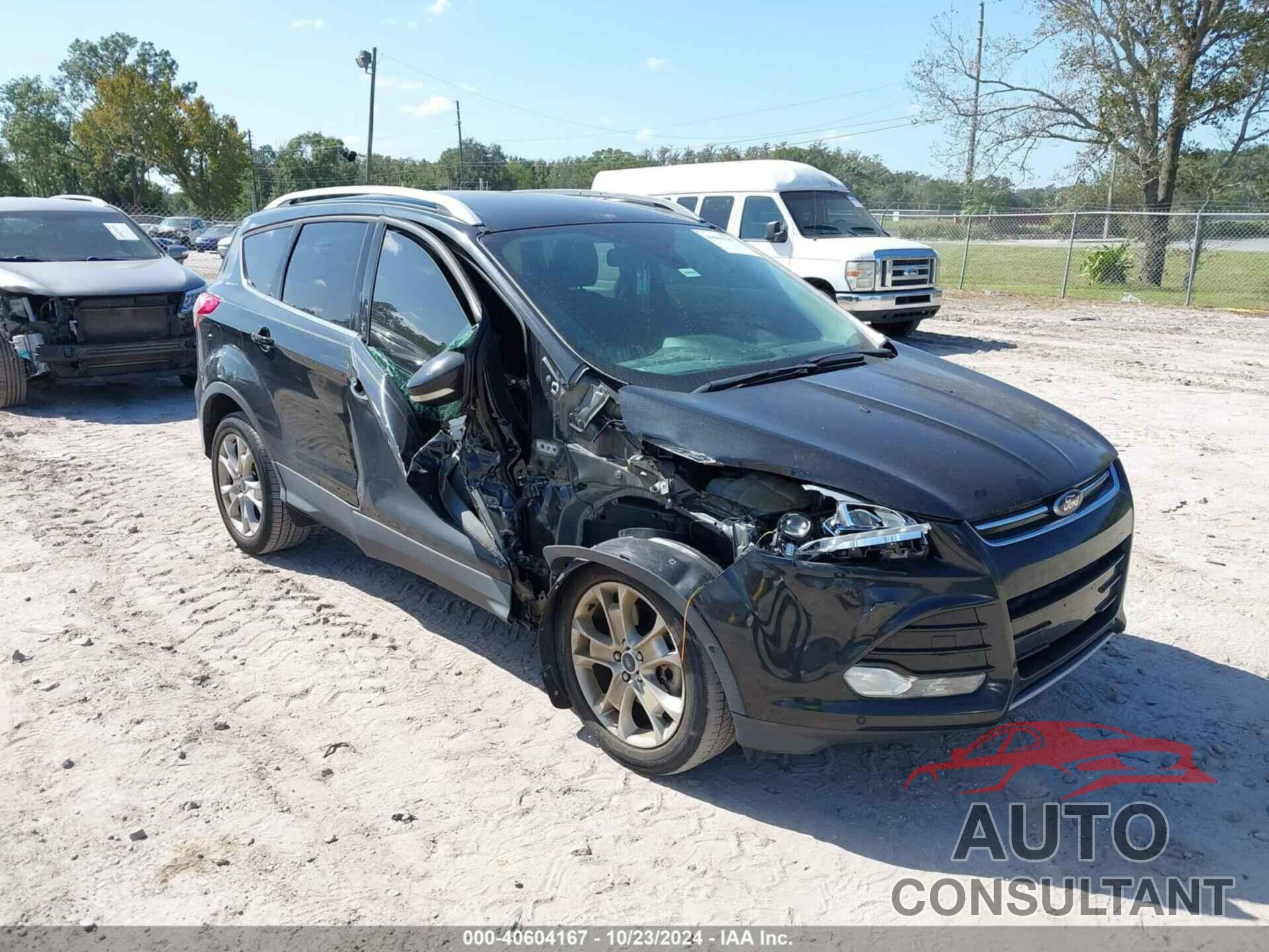 FORD ESCAPE 2015 - 1FMCU0J96FUB89605