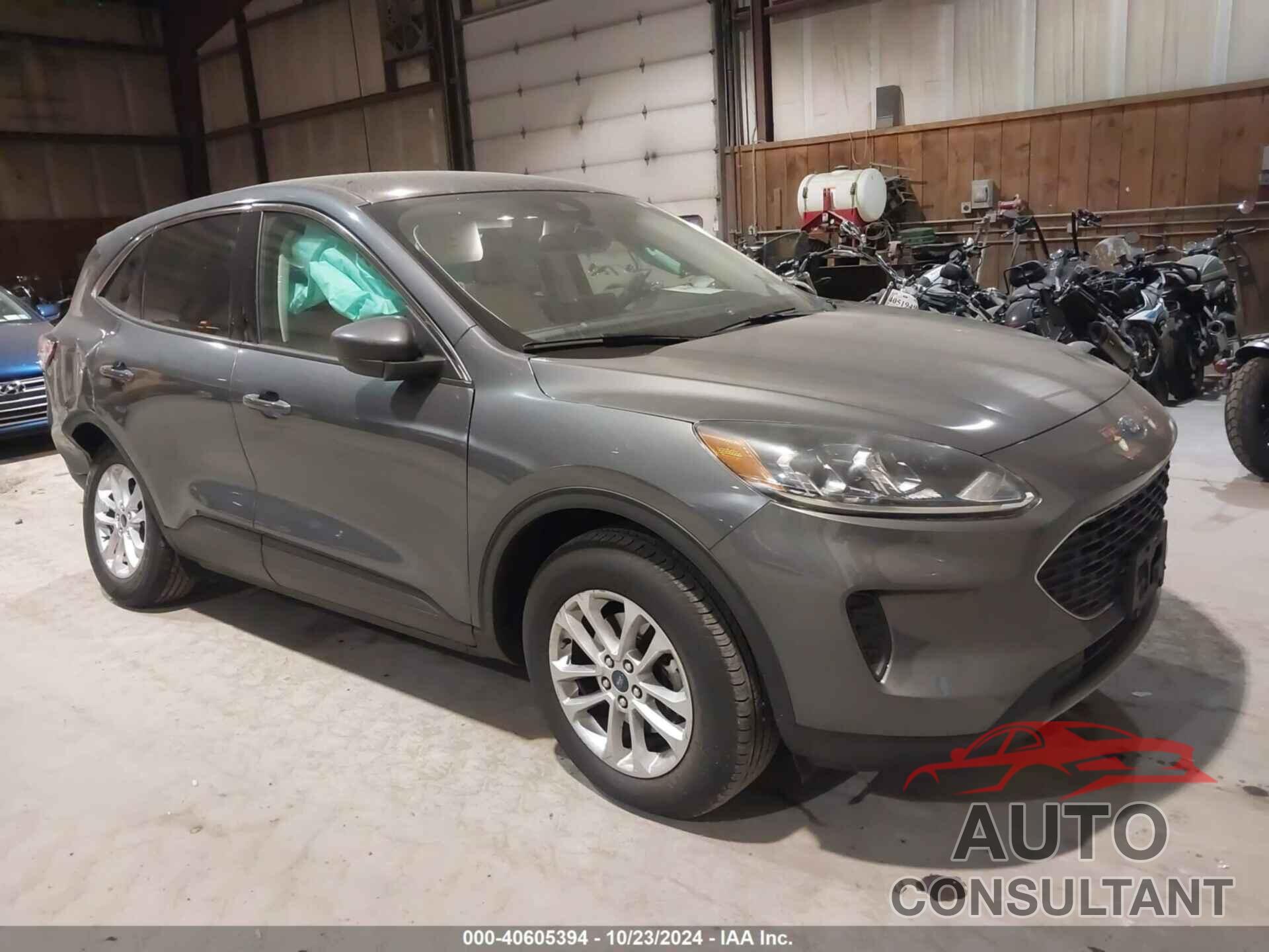 FORD ESCAPE 2022 - 1FMCU9G63NUA17516