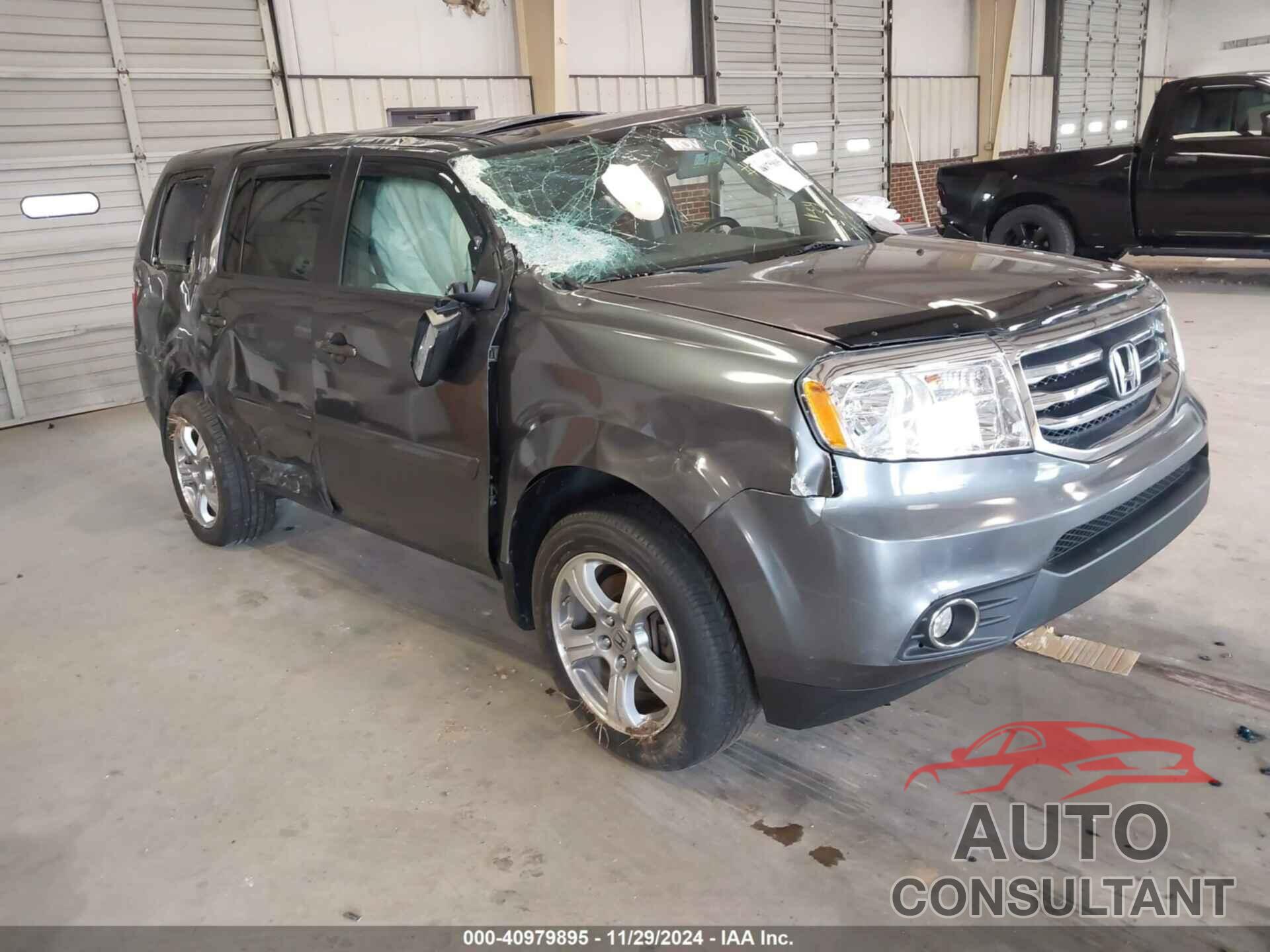 HONDA PILOT 2013 - 5FNYF4H51DB008978